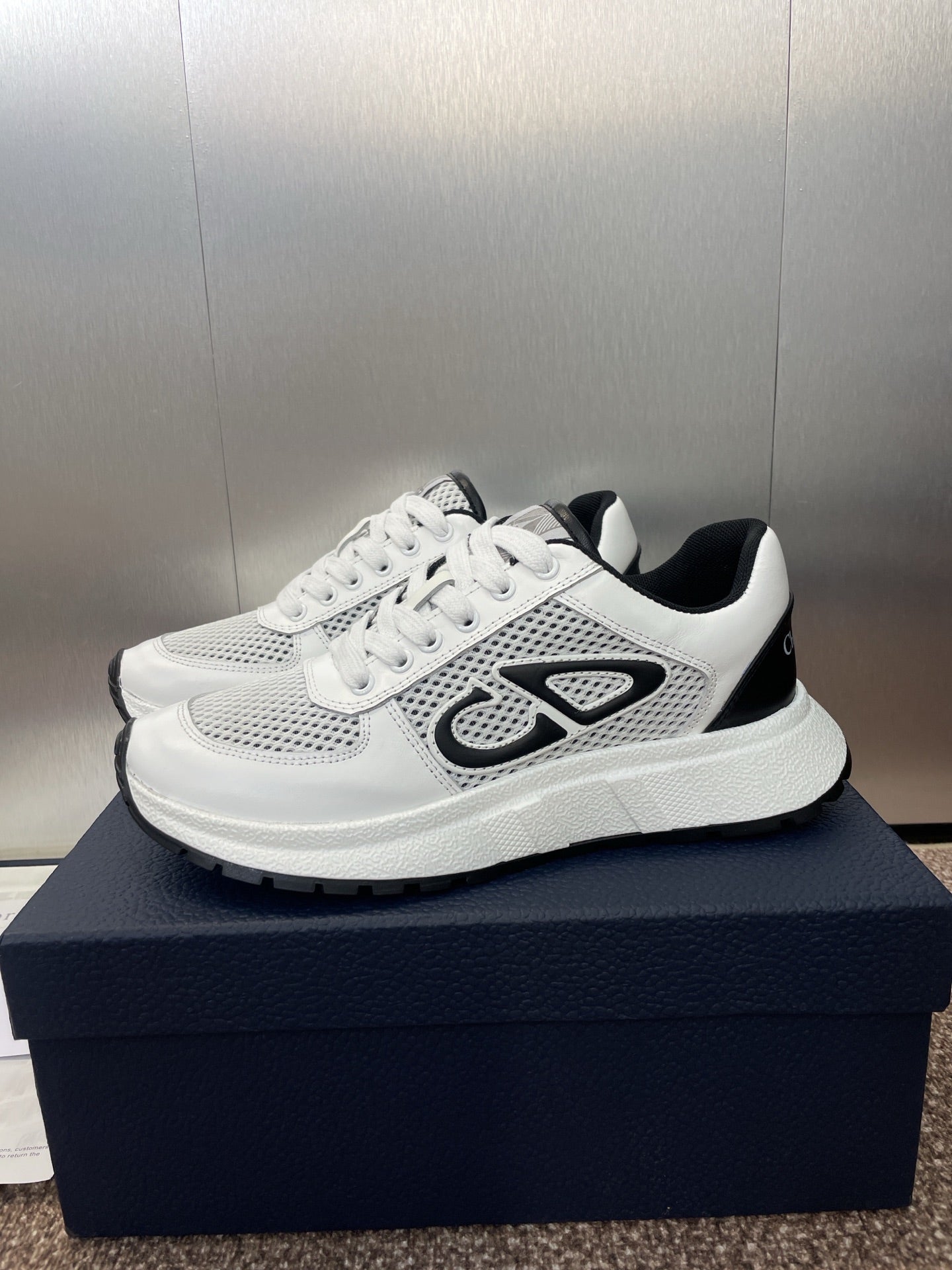DIOR 25S D-RUN'N COUPLE SNEAKERS IN WHITE BLACK CALFSKIN AND MESH、mysite、Cacoeks