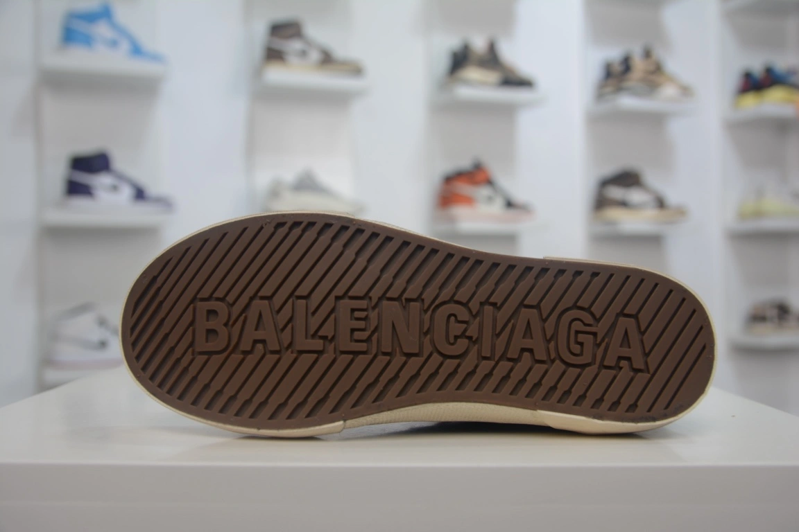 Balenciaga Paris Low Top Sneaker in Black White、mysite、Cacoeks