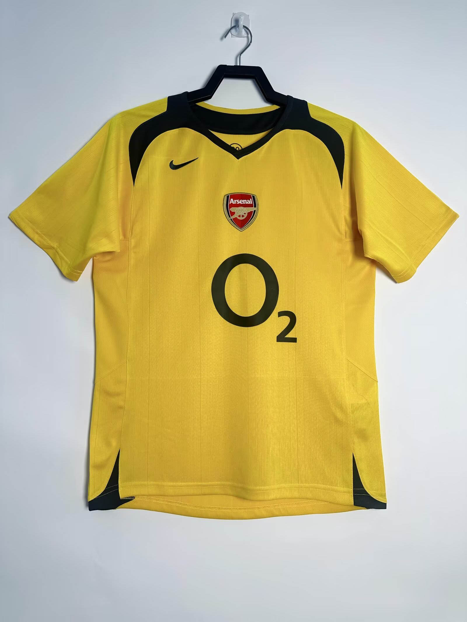2005/2006 Retro Arsenal Away Football Shirt 1:1 Thai Quality:football jersey mysite: unitedjerseyfootball 邓江浪:football
