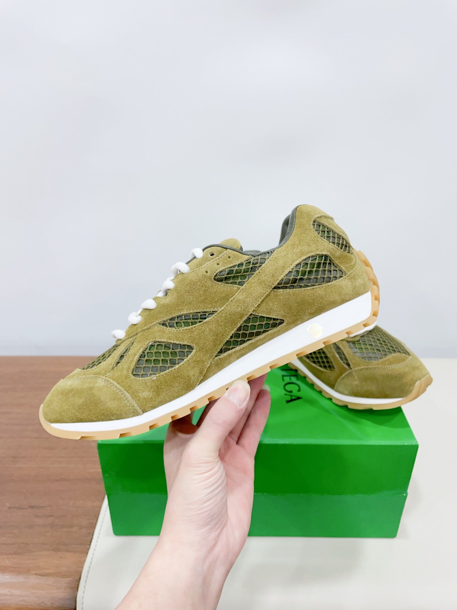 ORBIT SNEAKER IN OLIVE GREEN SUEDE AND TECHNICAL MESH、mysite、Cacoeks
