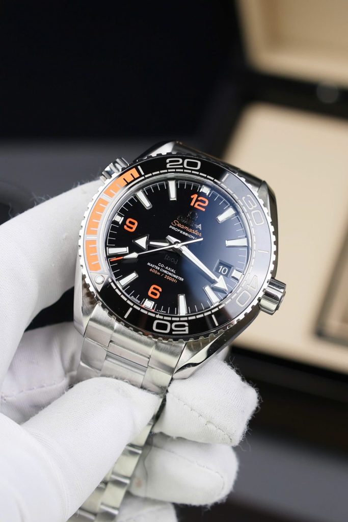 Đồng Hồ Omega Seamaster Planet Ocean Replica 11 Dây Kim Loại 43 (2)