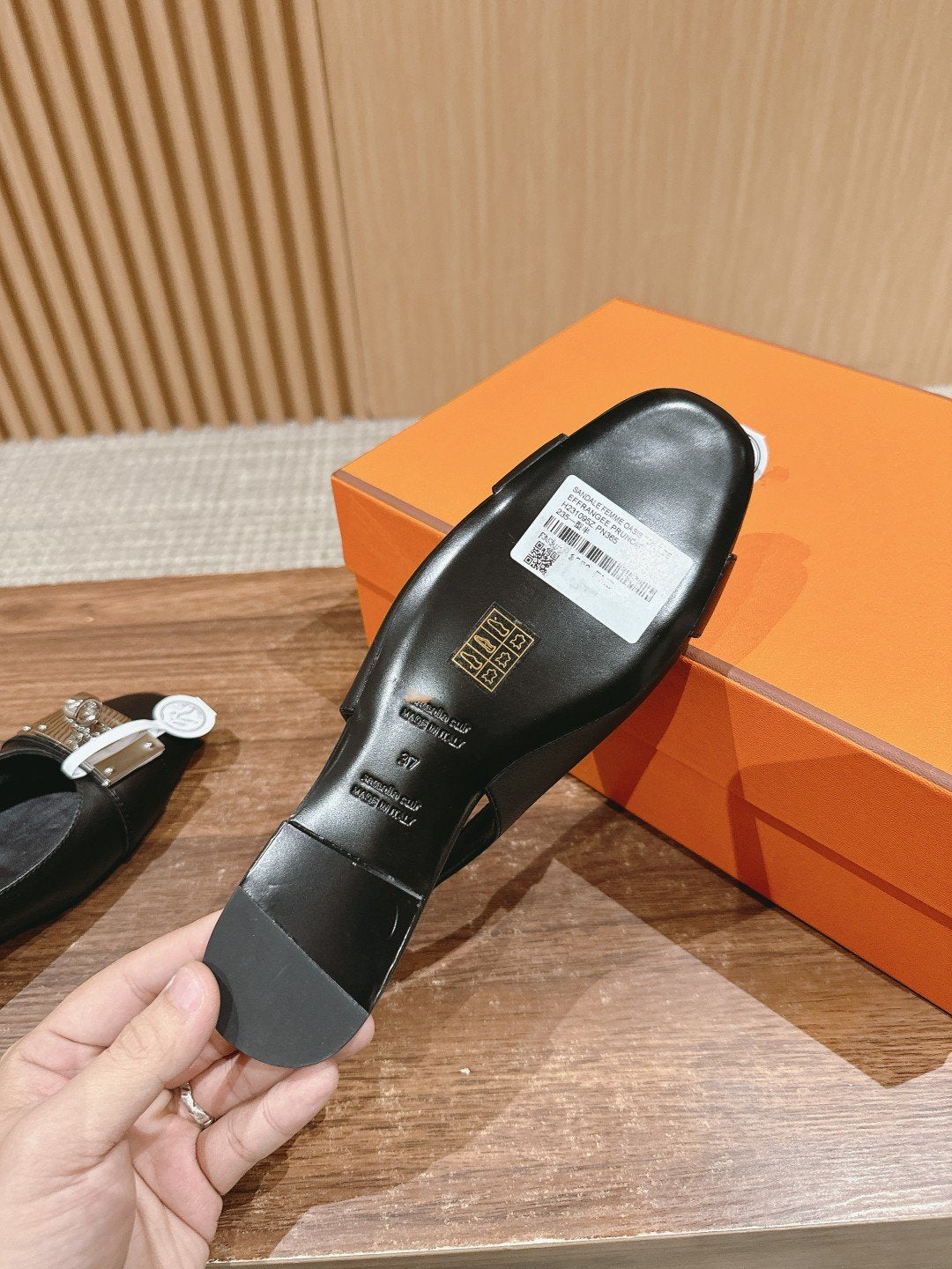 Innocente Slingback Suede Goatskin Black、mysite、Cacoeks