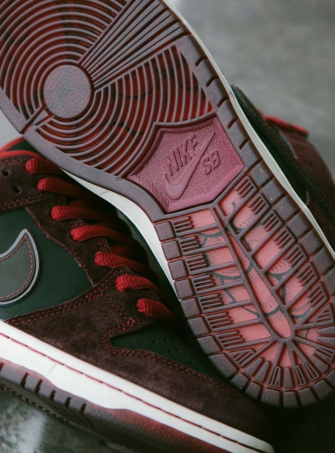 Nike SB Dunk Low Riot Skateshop、NIKE、Cacoeks