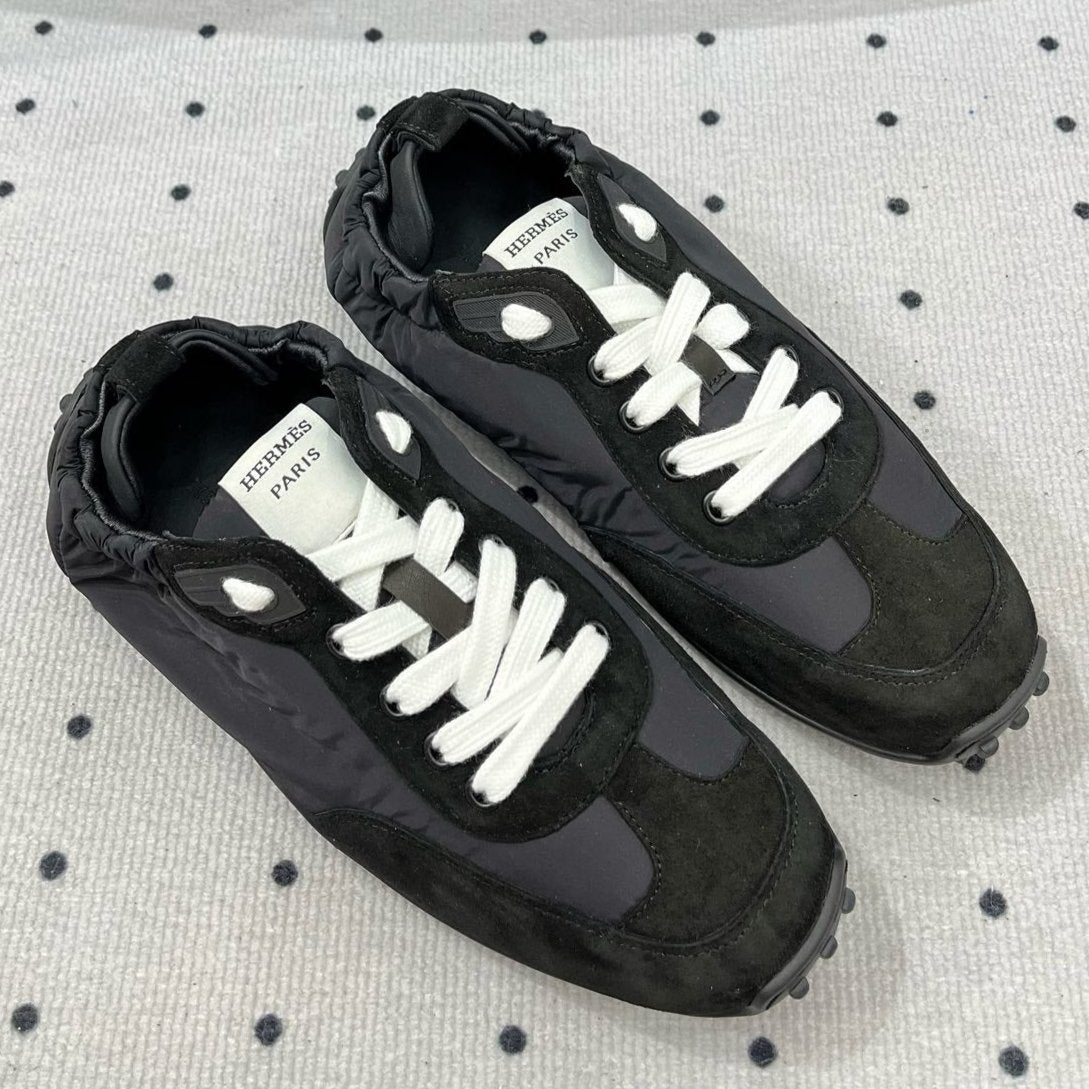 TRAIL SNEAKER IN BLACK SUEDE、mysite、Cacoeks