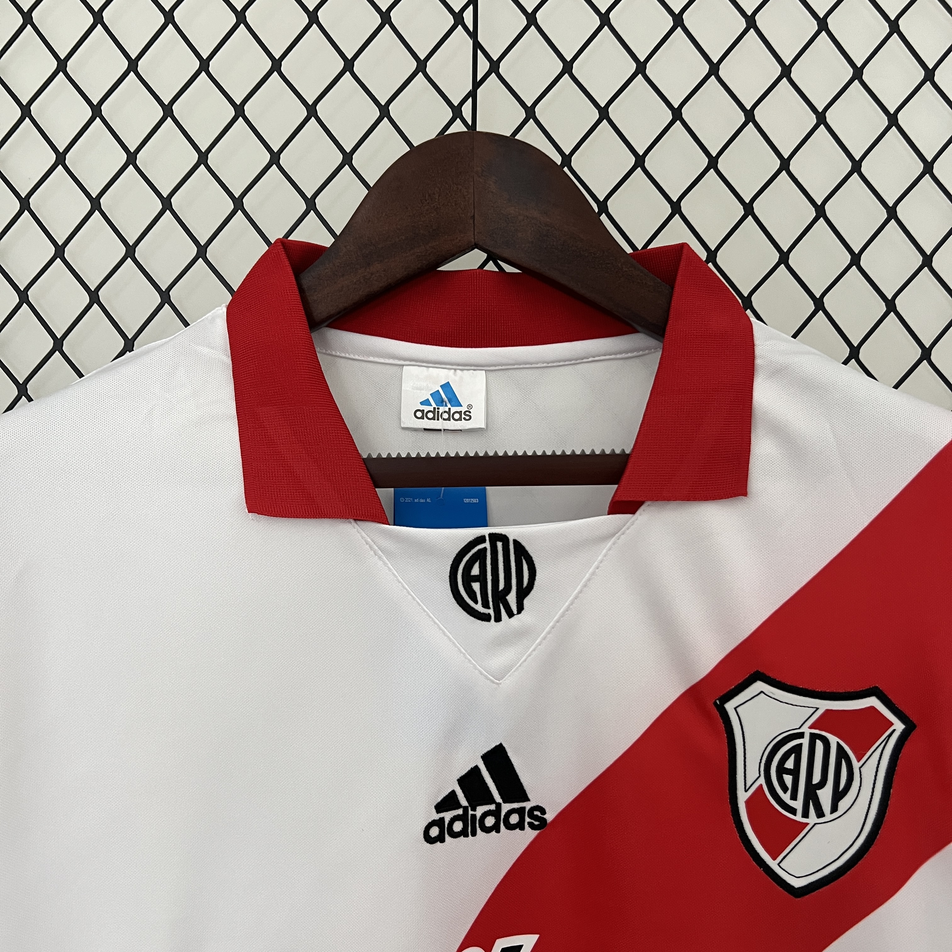 ManixJersey.com | Retro River Plate 1998-99 Home Stadium Jersey -Customize Name, Number and Patch | Worldwide Shipping