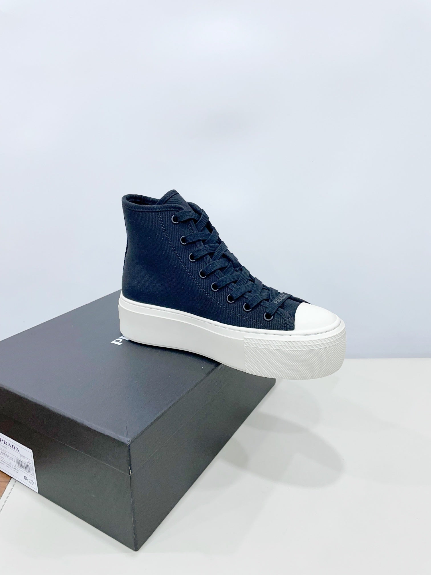 HIGH-TOP SEANKERS IN SPACE BLUE CANVAS、mysite、Cacoeks