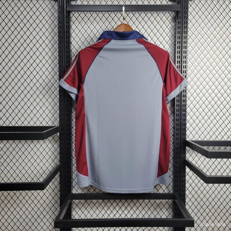 Higojerseys-Retro Bayern Munich 1998-99 Third Jersey