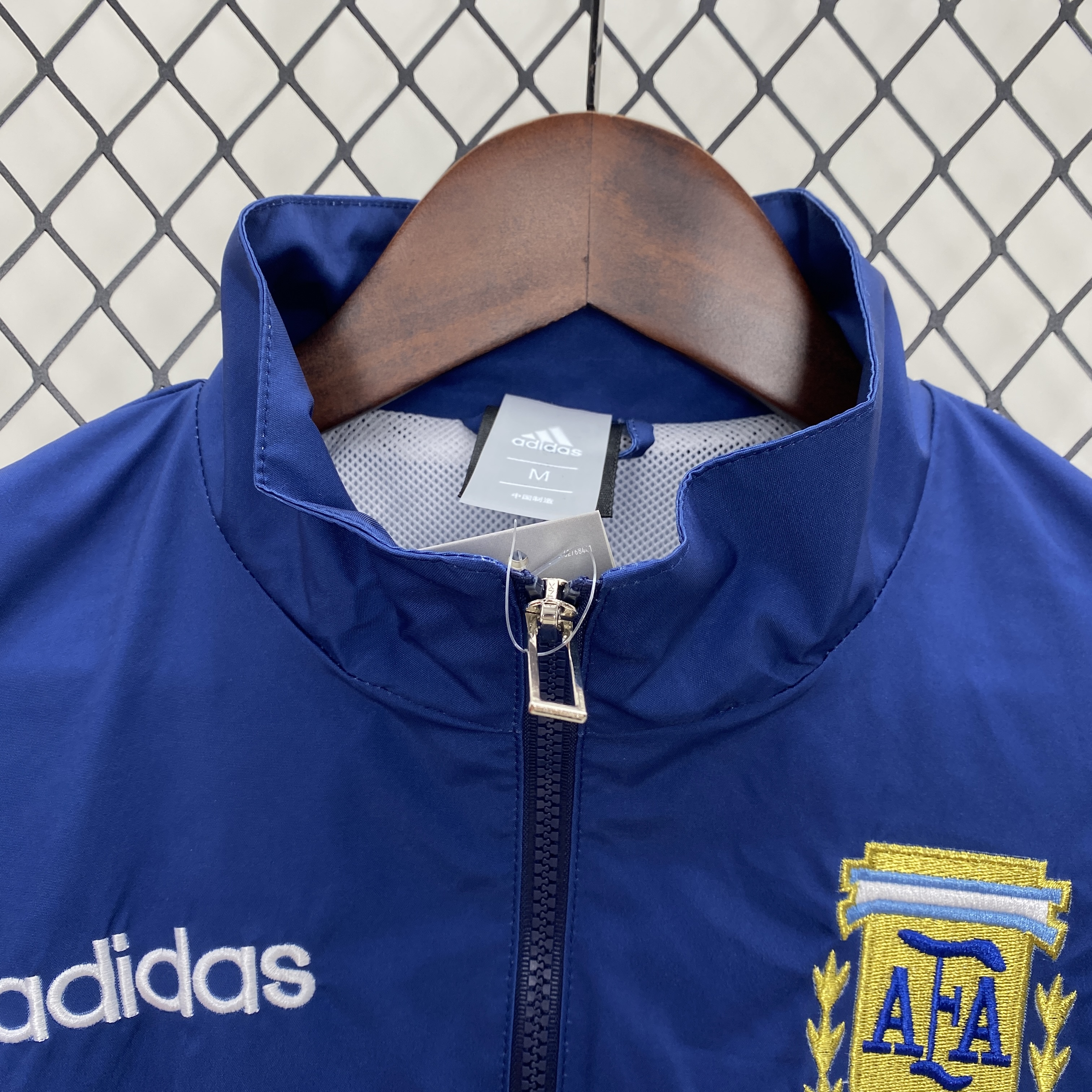 ManixJersey.com | Argentina 24-25 Throwback Windbreaker Jacket - Blue -Customize Name, Number and Patch | Worldwide Shipping