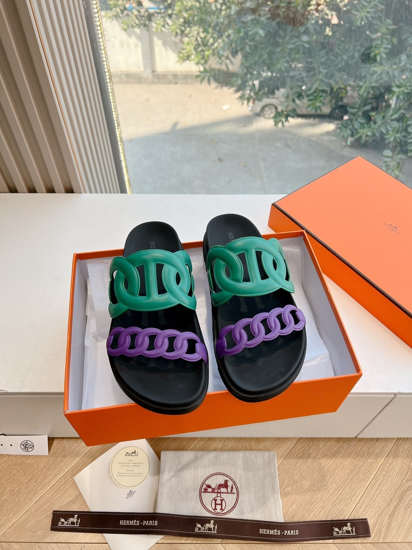 EXTRA SANDAL IN MEDIUM GREEN MIX VIOLET PURPLE CALFSKIN、mysite、Cacoeks