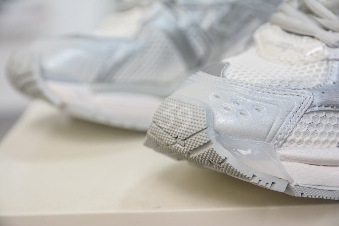 Balenciaga Runner Trainer in Off White、mysite、Cacoeks