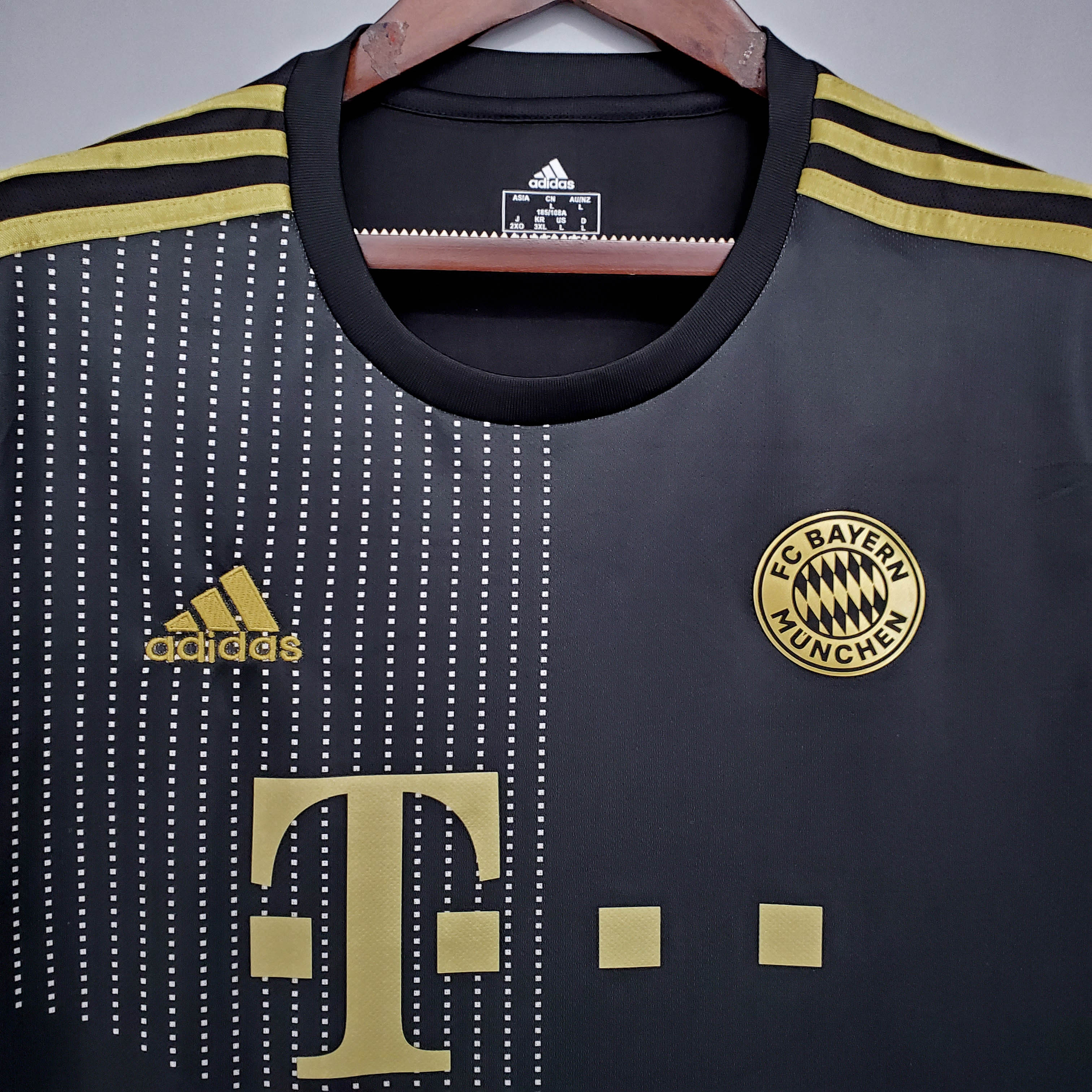 2021/2022 Football Jersey Bayern Munich Away 1:1 Thai Quality:football jersey mysite: unitedjerseyfootball 邓江浪:football