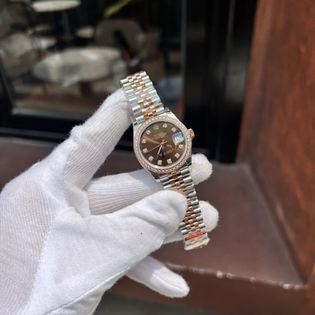 Đồng Hồ Rolex DateJust Nữ Đính Đá Mặt Chocolate Fake 11 EW 31mm (1)