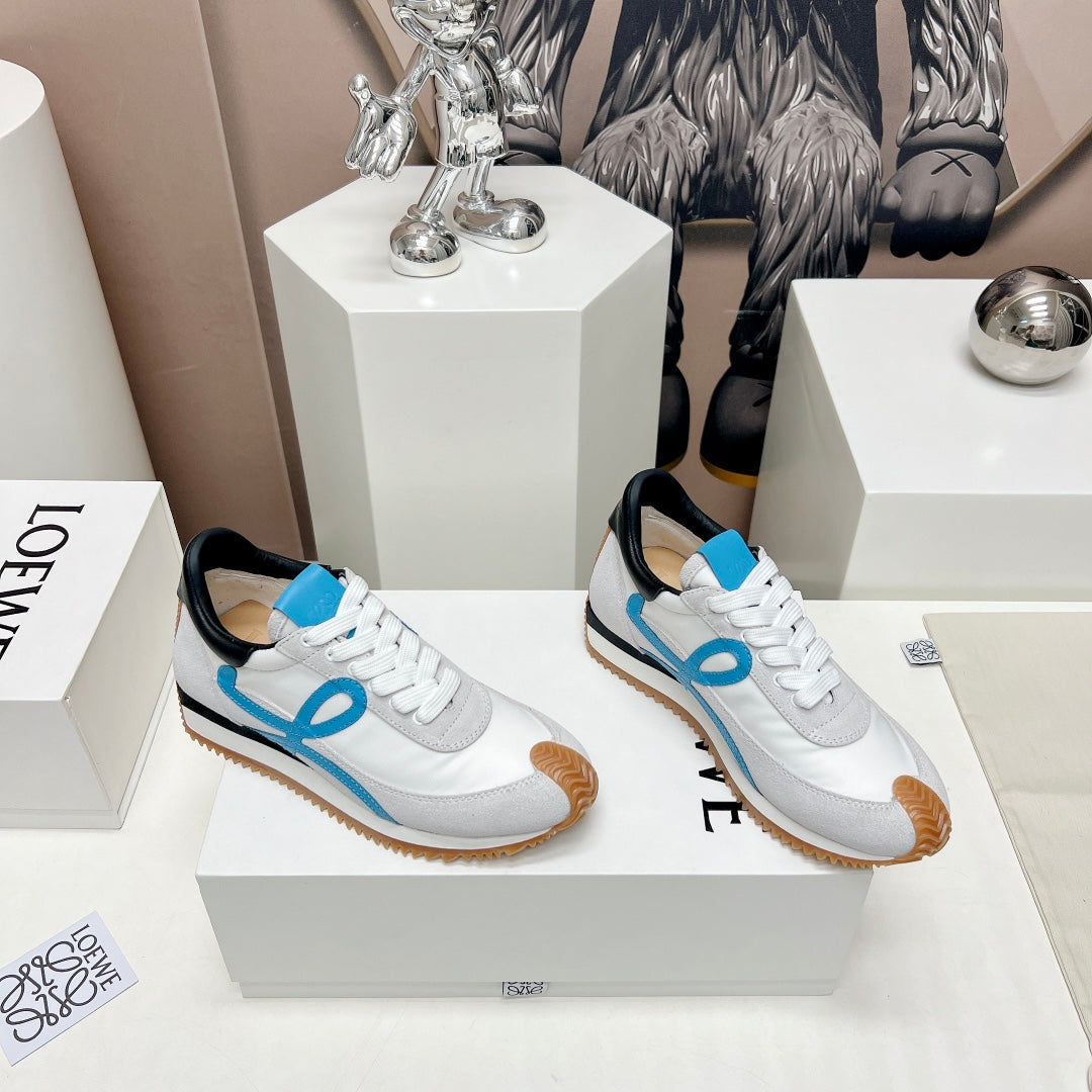 FLOW RUNNER SNEAKER IN PALE GRAY MIX BLUE SUEDE AND SHEEPSKIN、mysite、Cacoeks