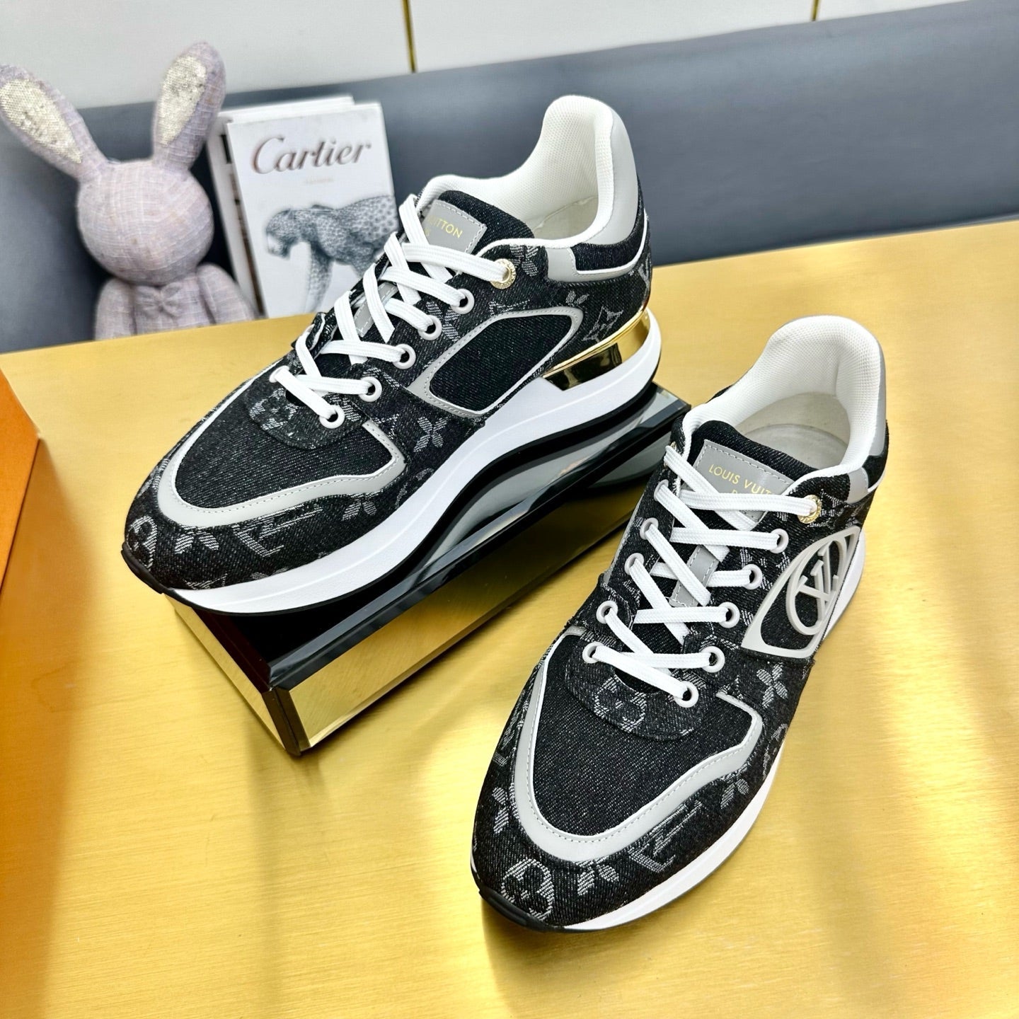 NEO RUN AWAY SNEAKER IN BLACK MONOGRAM DENIM FABRIC、mysite、Cacoeks