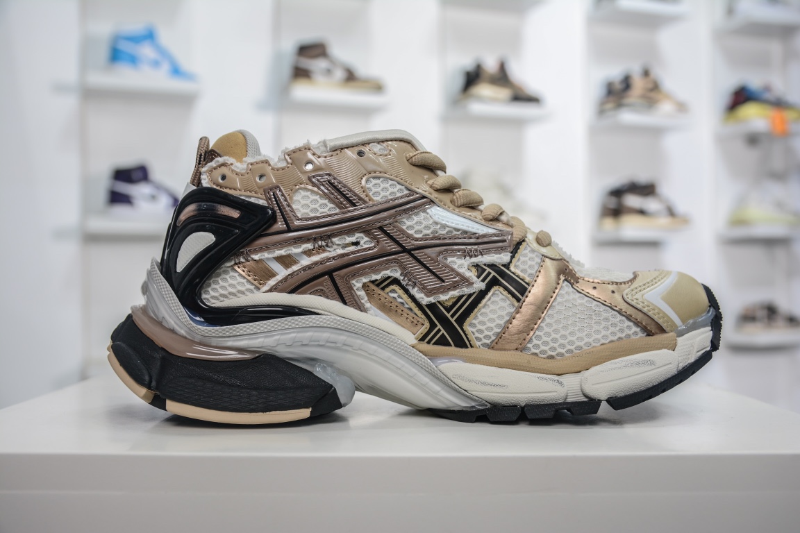 Balenciaga Runner Trainer in Beige Black White、mysite、Cacoeks