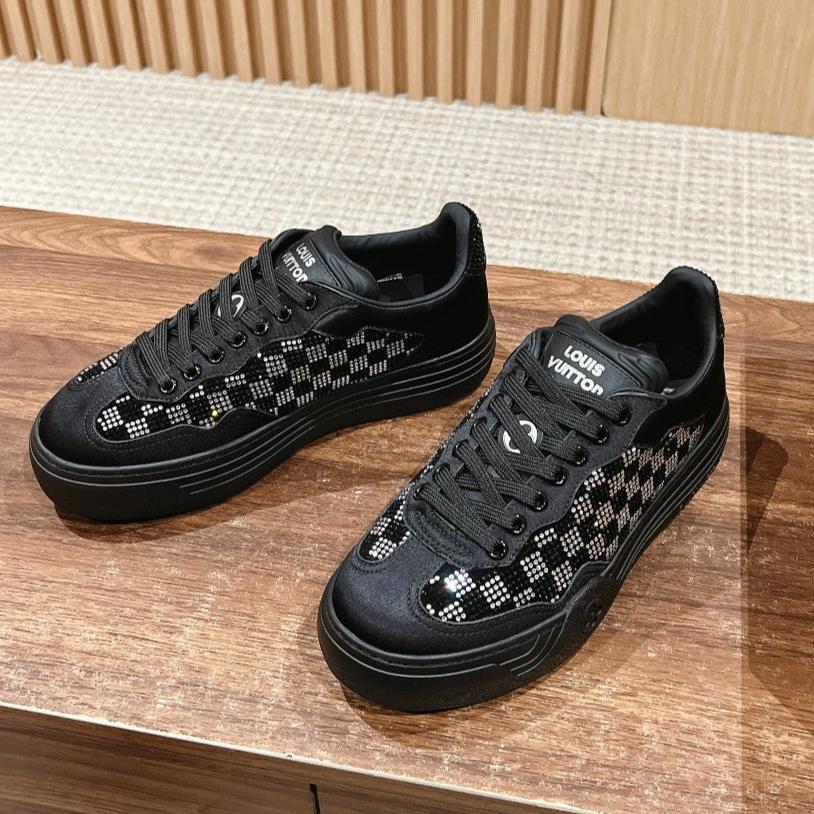 LV GROOVY SNEAKER IN BLACK DAMIER STRASS AND CALFSKIN、mysite、Cacoeks