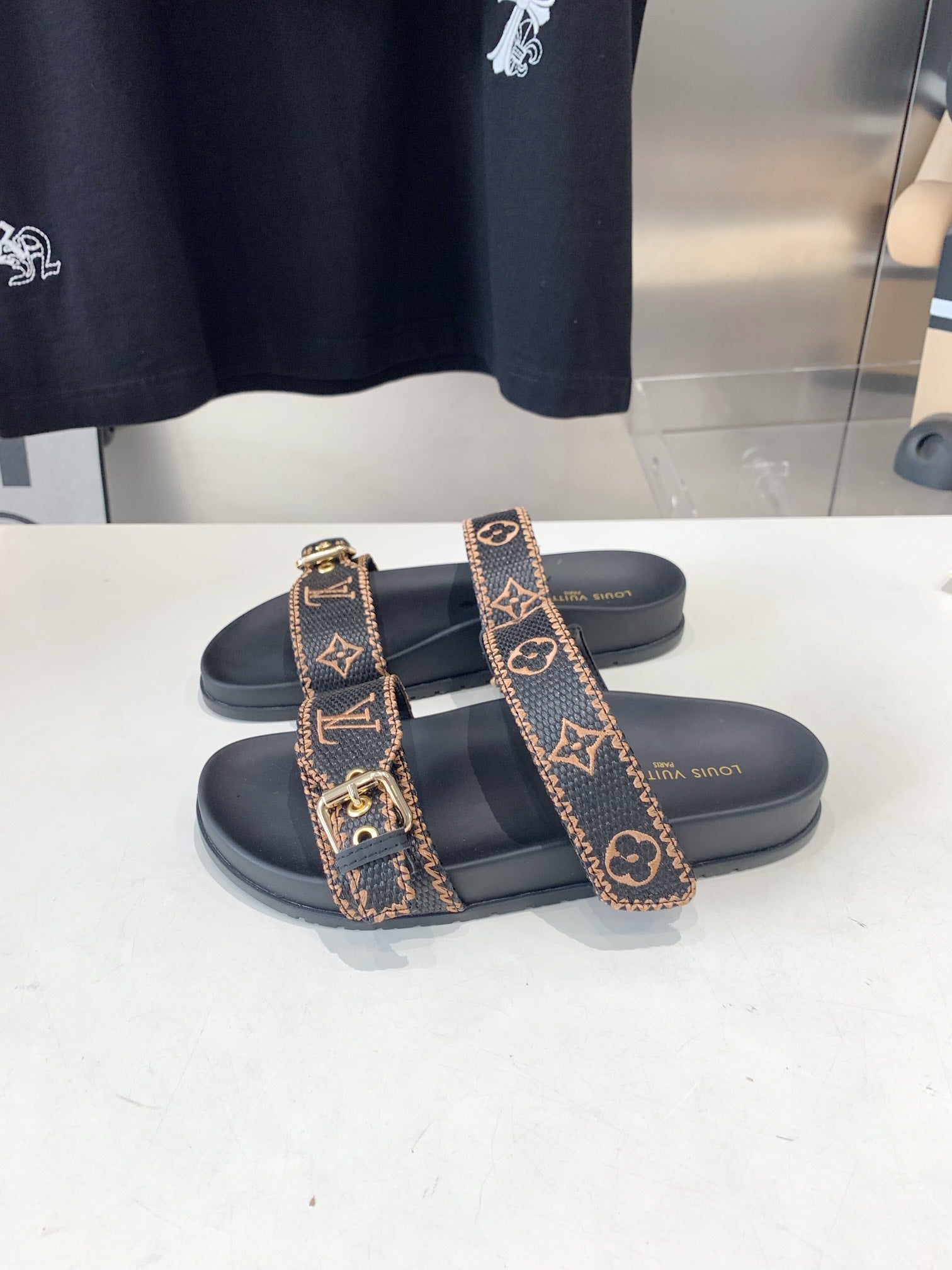 LV WOMEN SUNSET DAD SANDAL IN BLACK MONOGRAM FABRIC MULE、mysite、Cacoeks