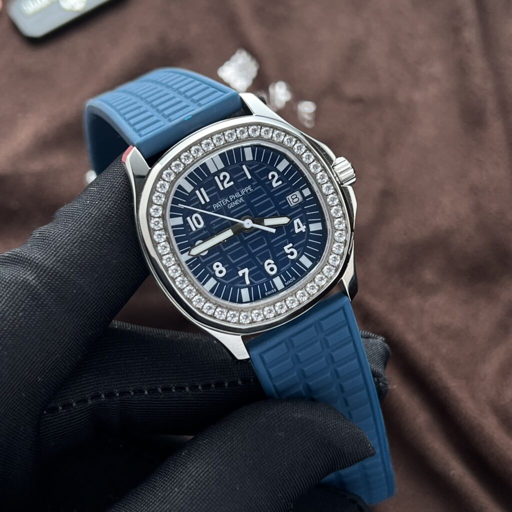 Đồng Hồ Patek Philippe Aquanaut 5067 Rep 11 Màu Xanh Dương PPF (2)