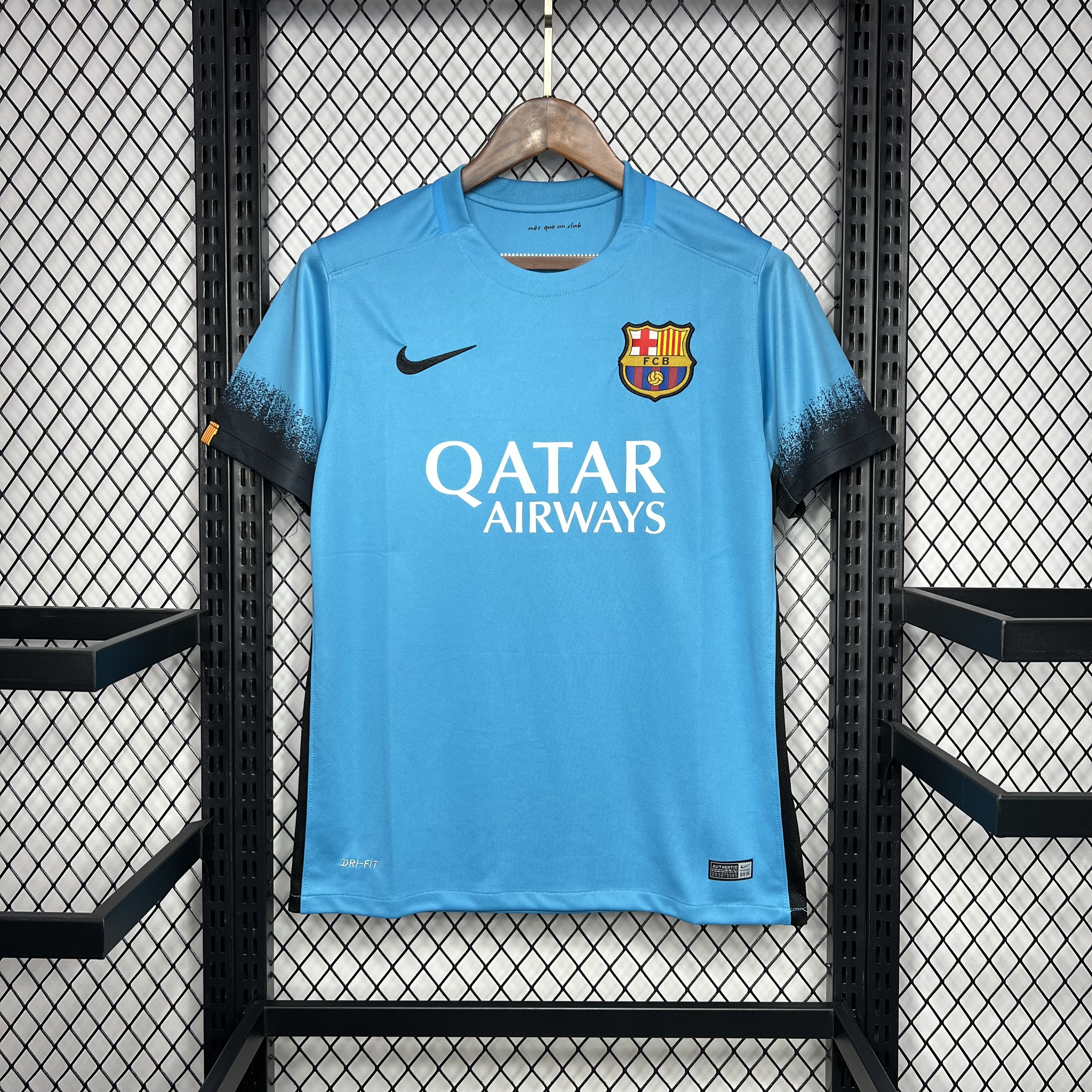 GlobeJersey-Retro Barcelona 15-16 Third Jersey