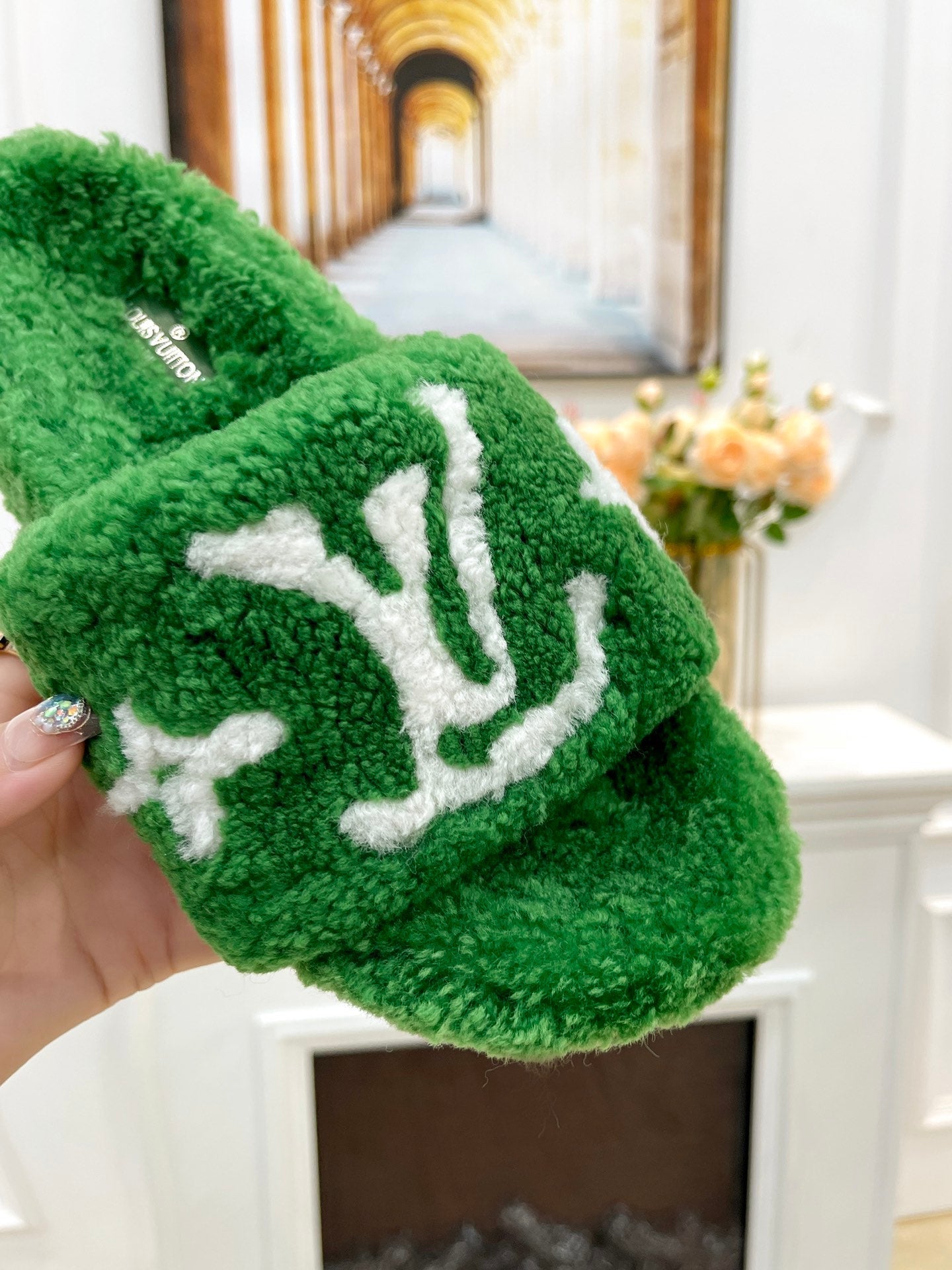LV FLAT SLIPPER IN EMERALD GREEN MIX WHITE SHEARLING、mysite、Cacoeks