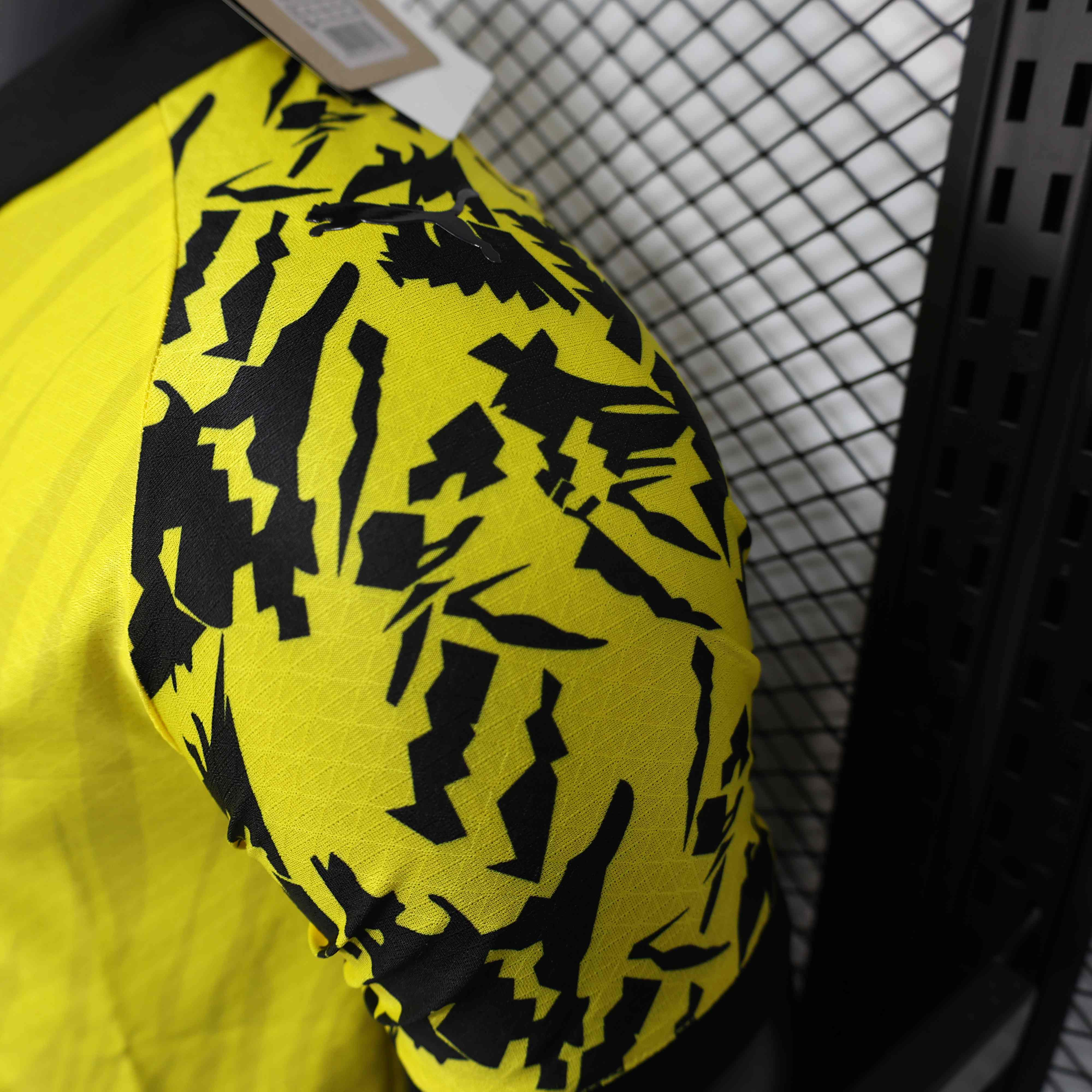 25-26 Dortmund Special Edition soccer jersey-Player Version: Ajax 24-25 Home Stadium Jersey - Fans Version mysite: Adidas luxuryfootballshirts.com: https://www.luxuryfootballshirts.com/