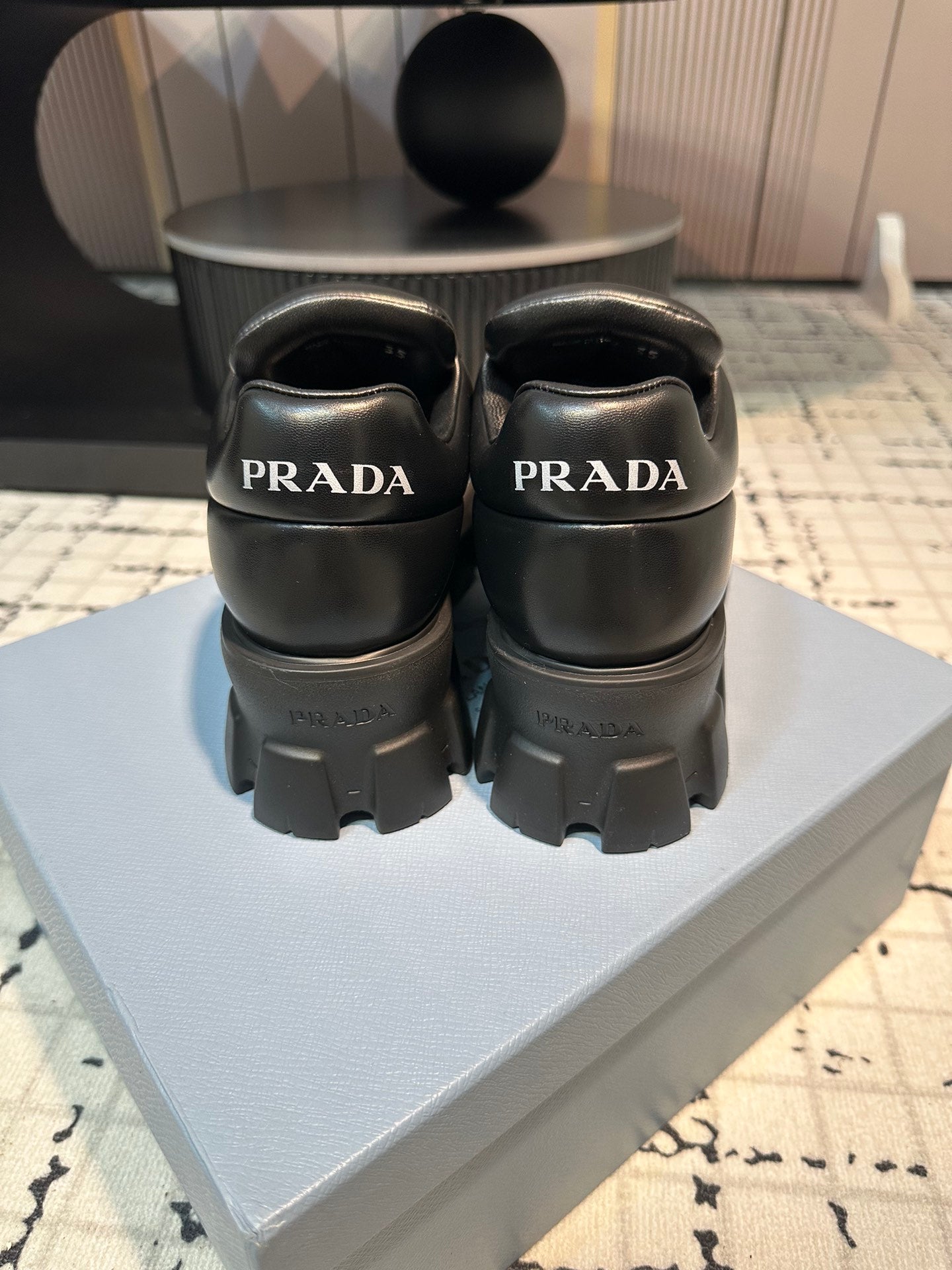 PRA MONOLITH BRUSHED LACE-UP SHOES BLACK LAMBSKIN、mysite、Cacoeks