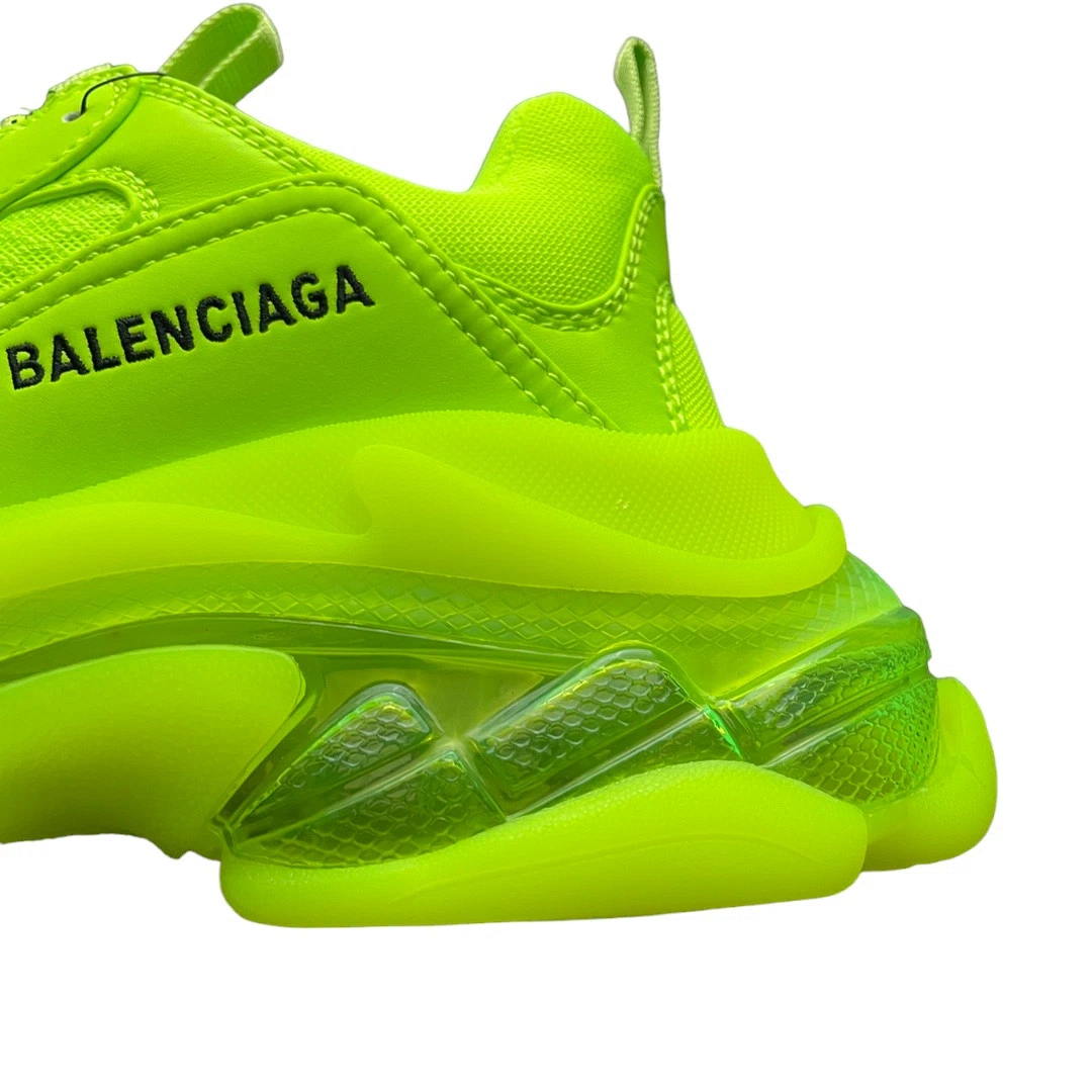 Balenciaga Triple S Sneaker in Fluo Yellow、mysite、Cacoeks