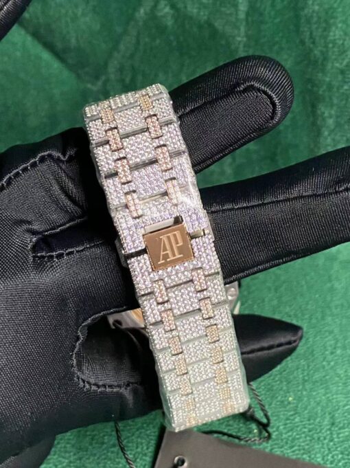 Audemars Piguet Royal Oak Selfwinding 15400SR.OO.1220SR.01 Iced Out Replica-fasswatch