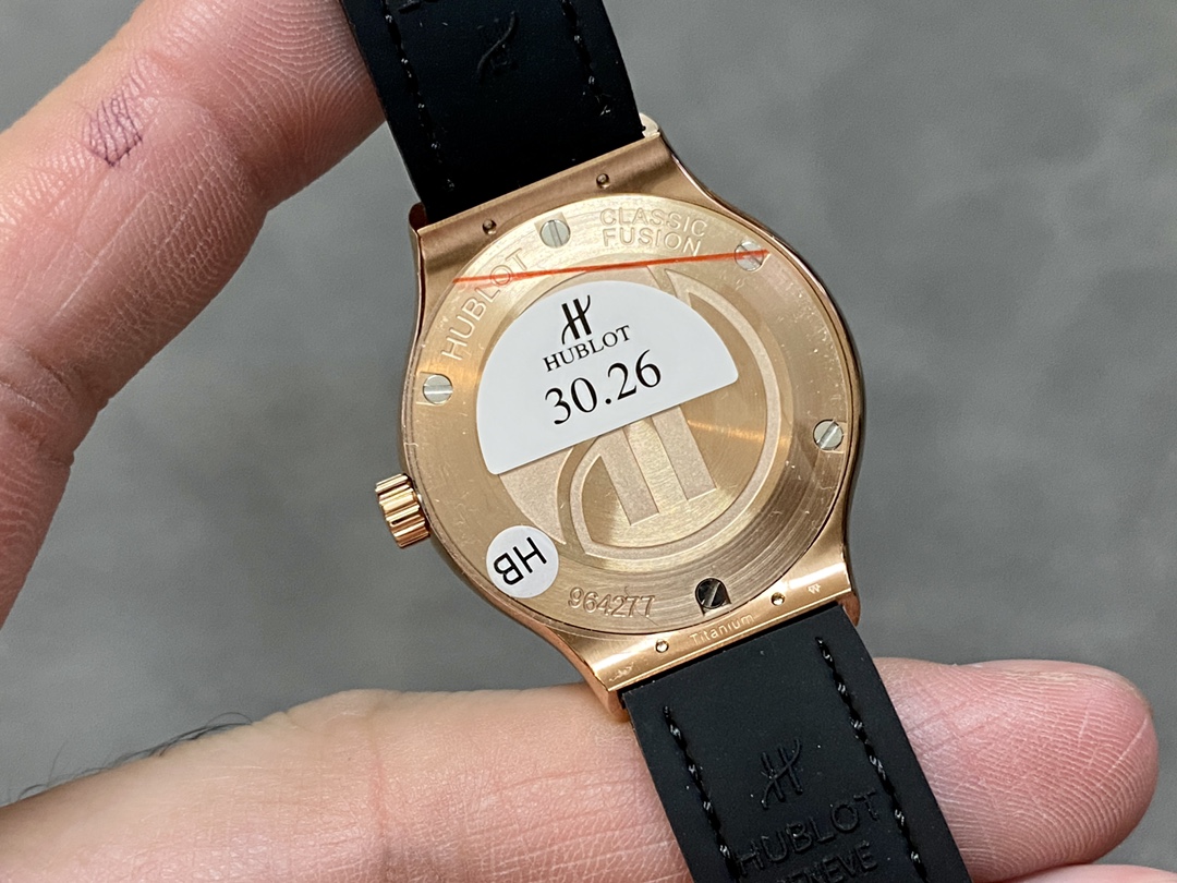 Hublot Classic Fusion 581.OX.1480.RX.1704 33mm Ladies Replica Watch-fasswatch