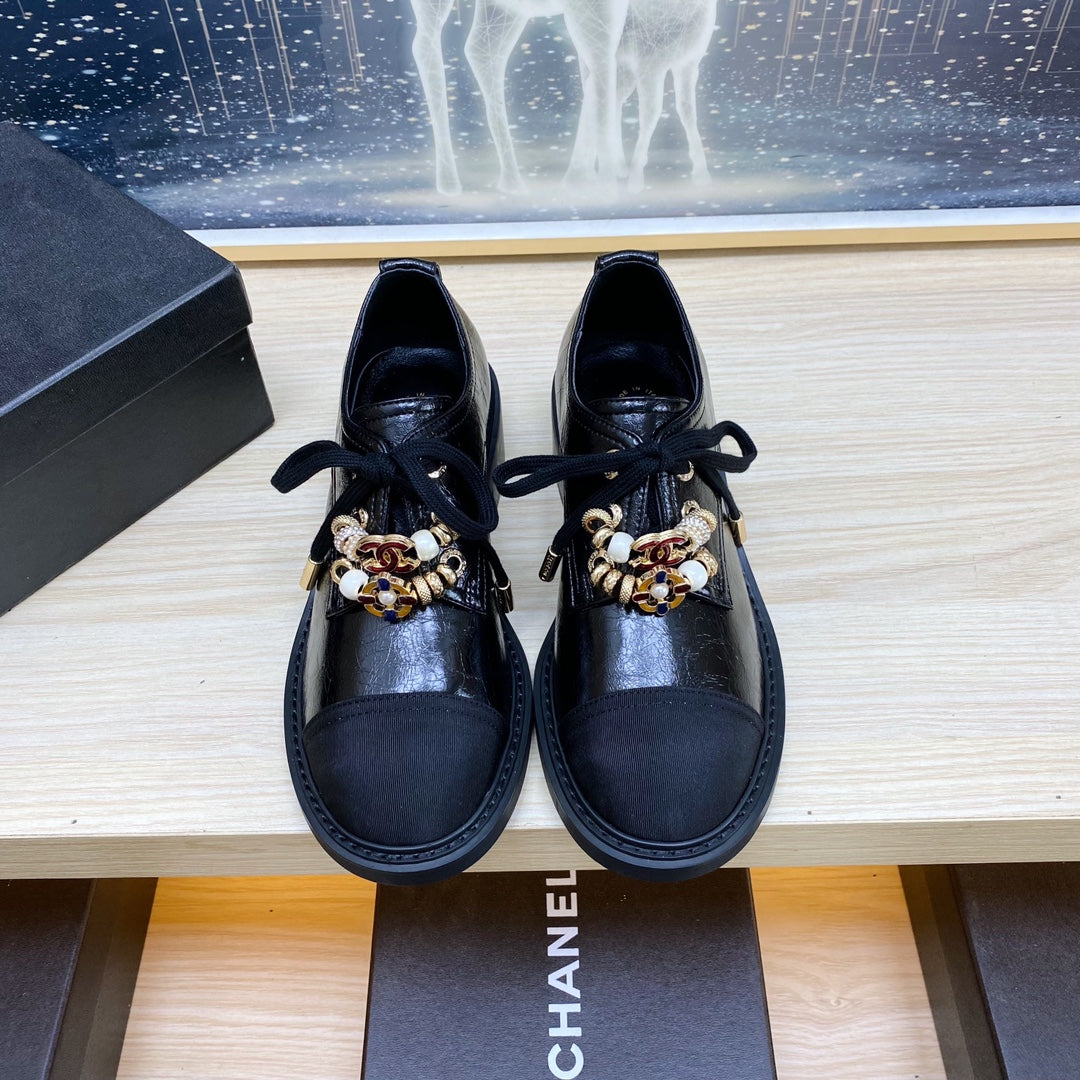 CC COMBAT OXFORD SHOES IN BLACK WRINKLED CALFSKIN AND GROSGRAIN WITH FAUX PEARL、mysite、Cacoeks