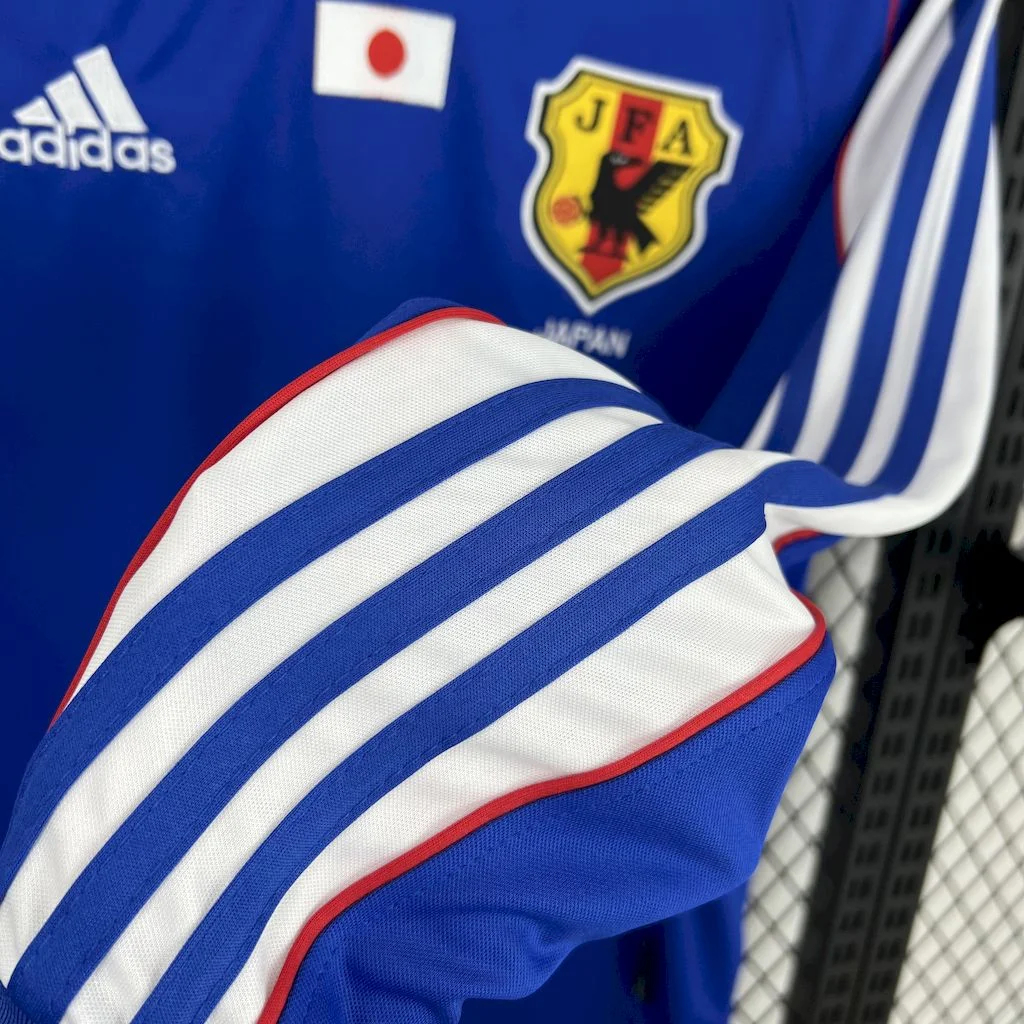 GlobeJersey-Retro Japan 2000 Home Long Sleeves Jersey