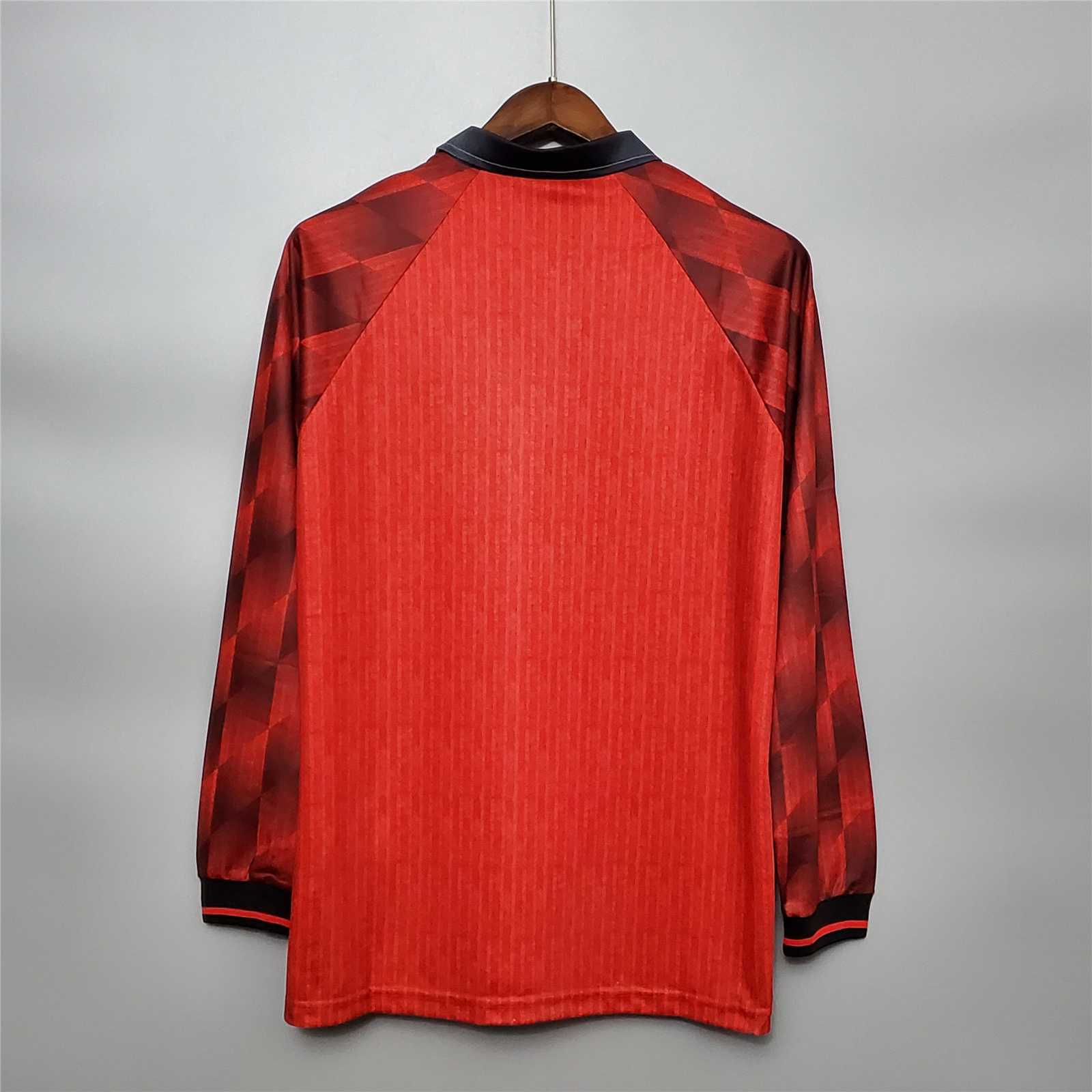 Higojerseys-Retro Manchester United 96-97 Home Long Sleeve Jersey