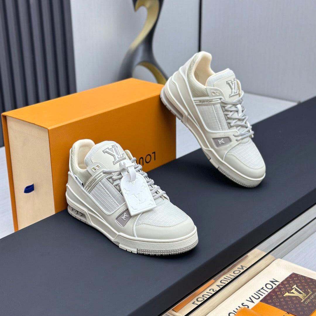 LV TRAINER SNEAKER IN GREY CALFSKIN、mysite、Cacoeks