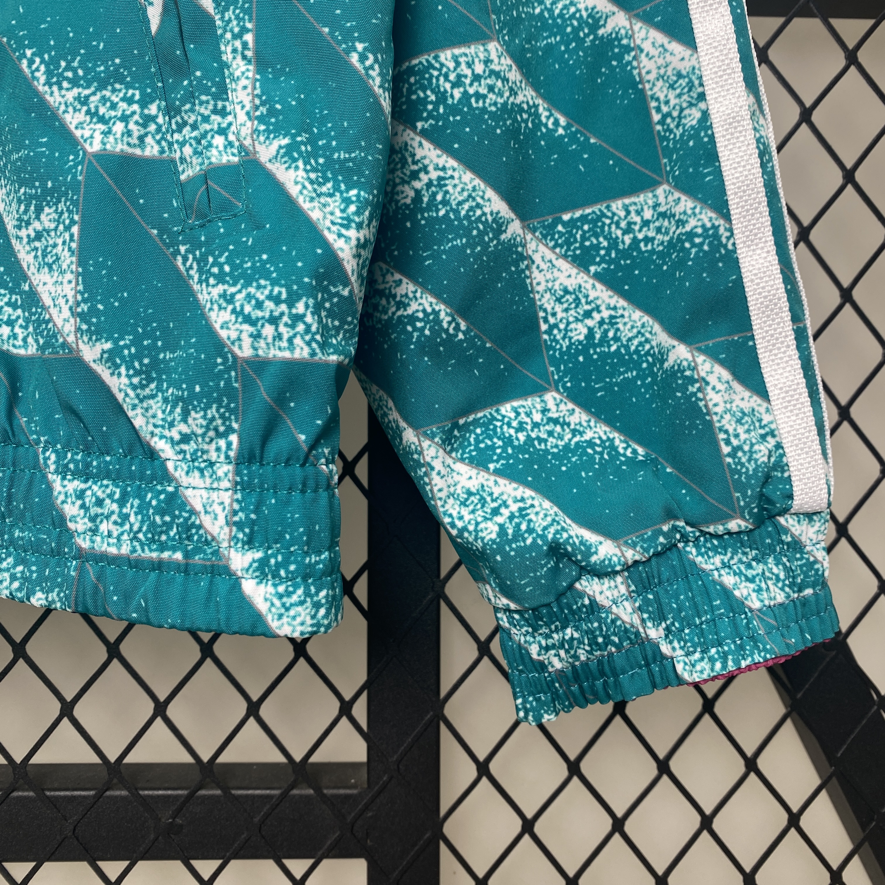 ManixJersey.com | Germany 24-25 Double Sided Reversible Windbreaker - Pink & Vintage Green -Customize Name, Number and Patch | Worldwide Shipping