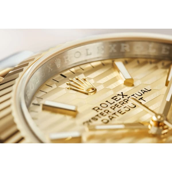 兼职  林炎: luxecystore