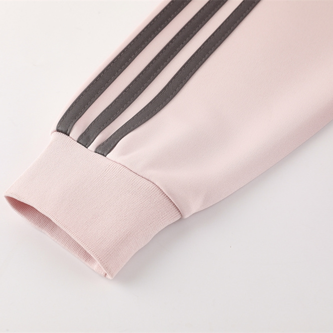 Higojerseys-Real Madrid 24-25 Jacket Training Tracksuit - Light Pink Top and Black Pants