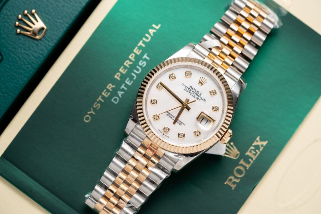 Đồng Hồ Rolex DateJust Mặt Xà Cừ Bọc Vàng Thật Nhà Máy GM 36mm (4)