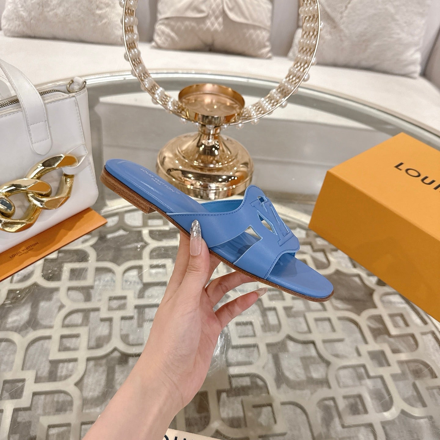 ISOLA FLAT SLIDE IN CORNFLOWER BLUE CALFSKIN、mysite、Cacoeks