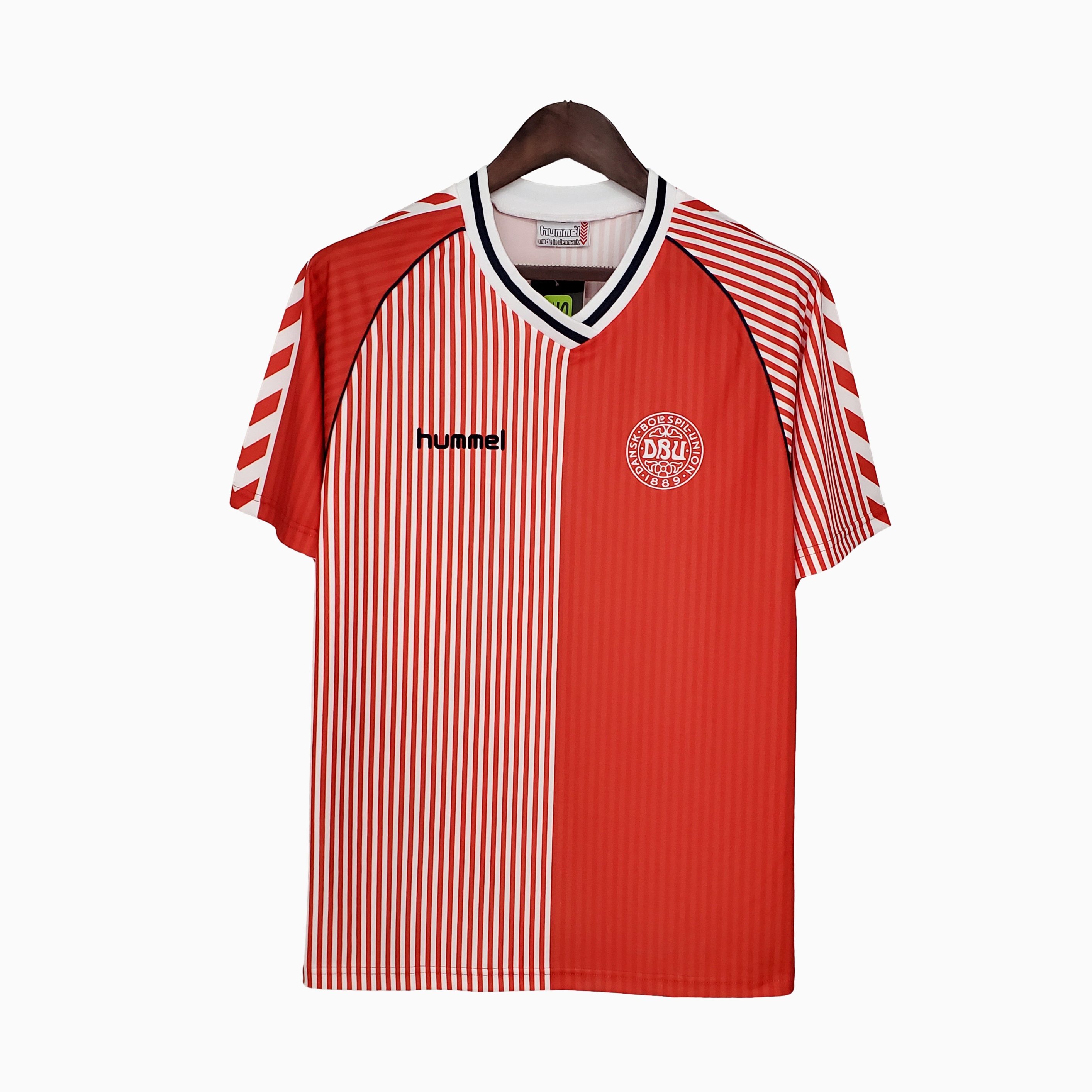 foot-Retro Denmark 1986 Home Stadium Jersey