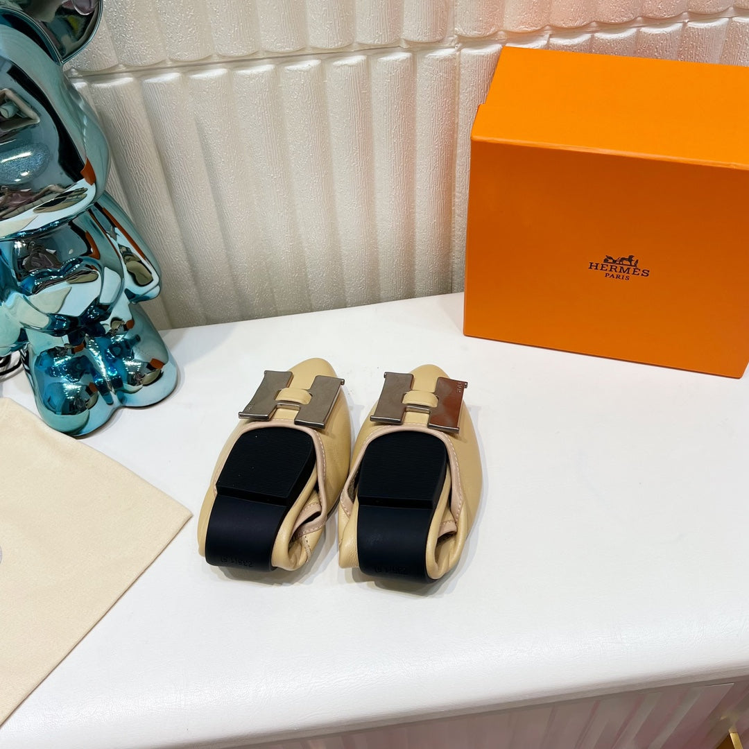 H-BUCKLE BALLLET FLAT BEIGE CALFSKIN、mysite、Cacoeks