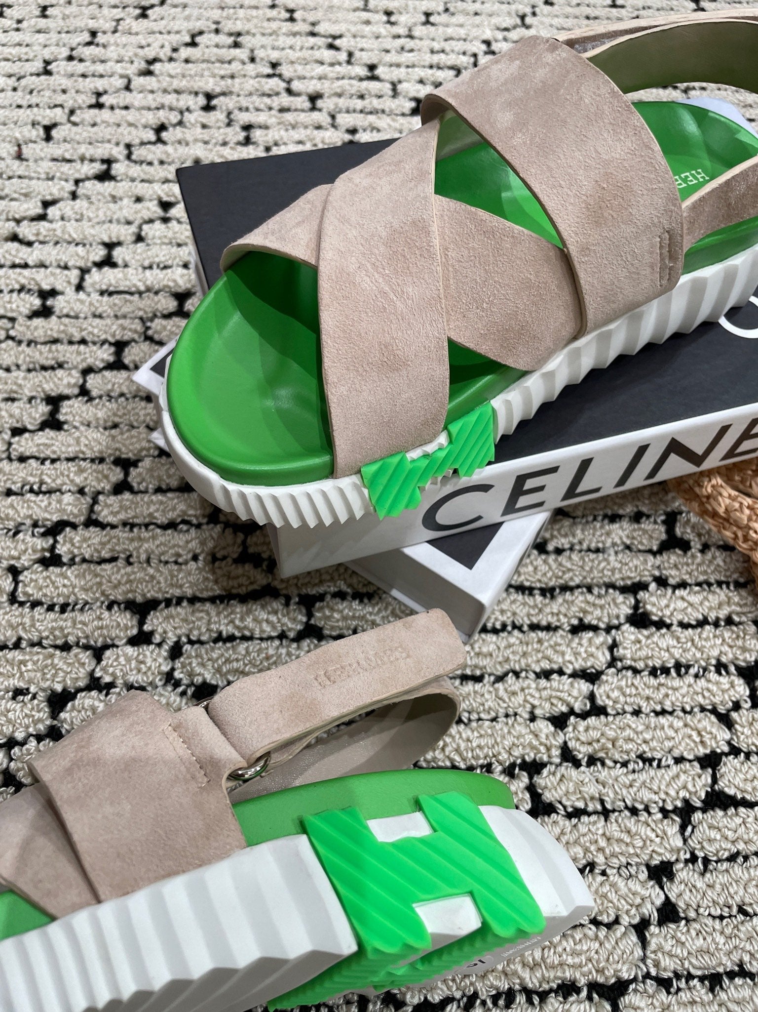 ELECTRIC SANDAL GREEN MIX LIGHT GRAY SUEDE、mysite、Cacoeks