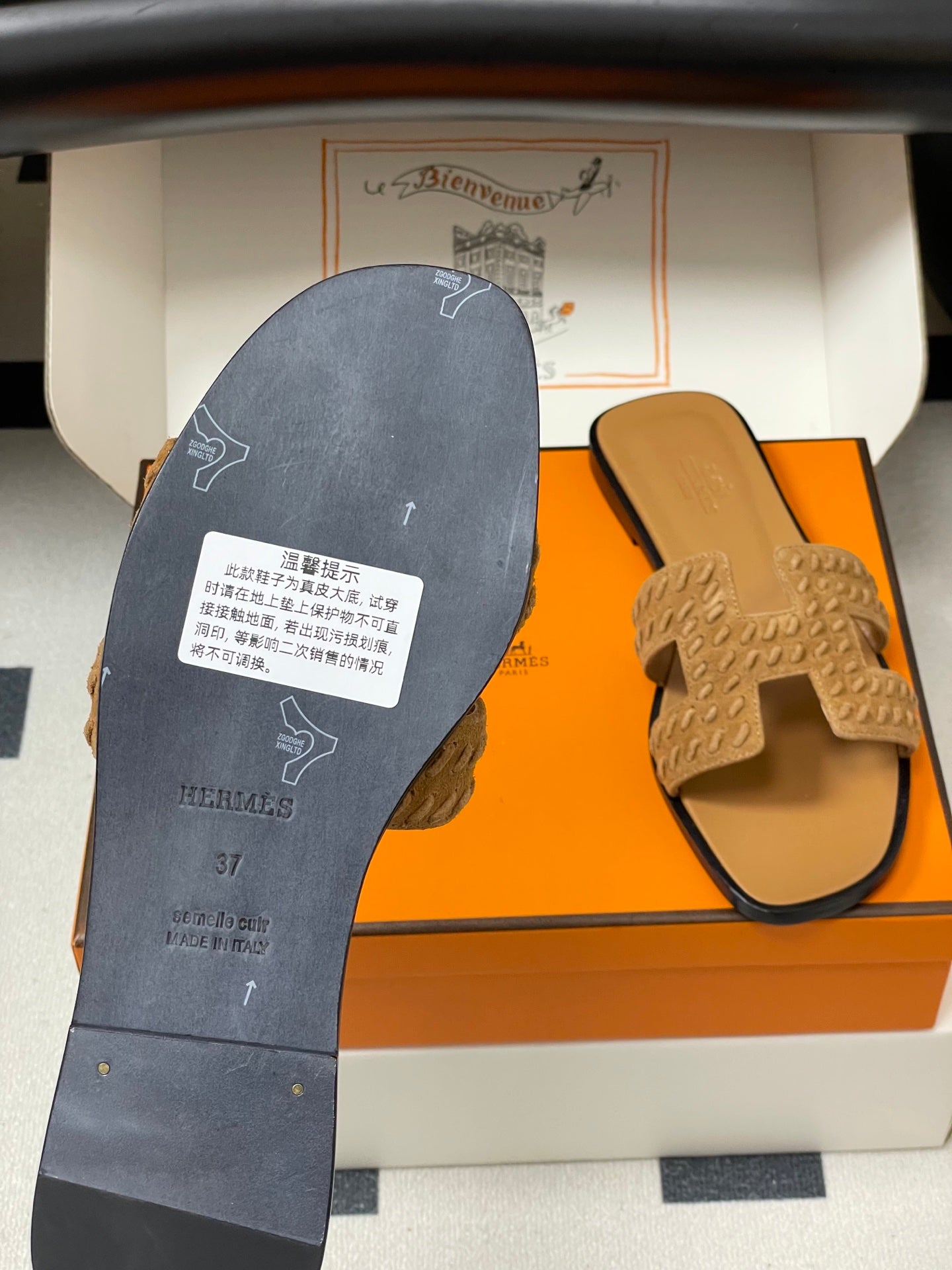 HM 25S ORAN SANDAL IN LIGHT BROWN SUEDE AND LAMBSKIN、mysite、Cacoeks