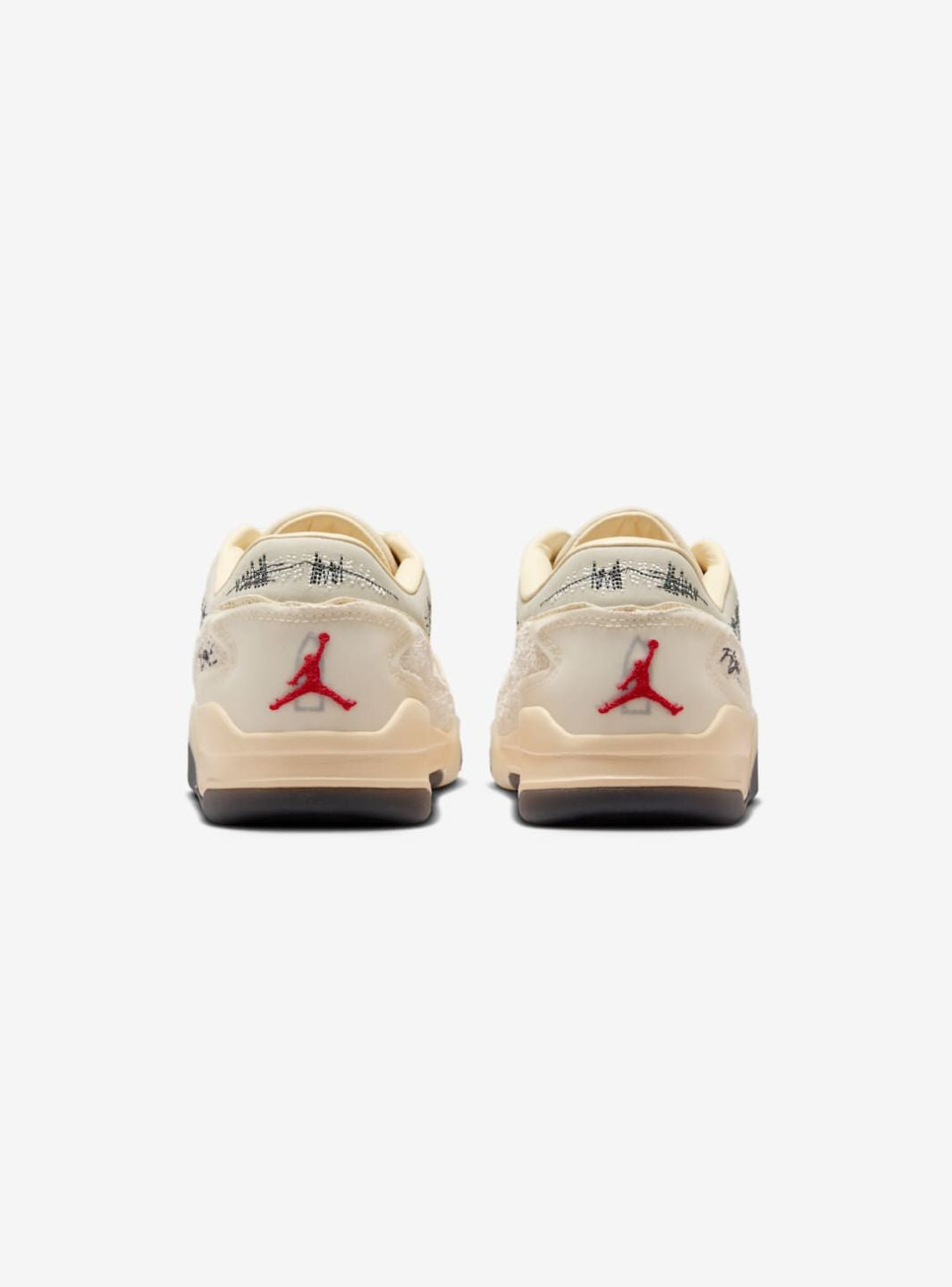 Air Jordan Flight Court Who Decides War Coconut Milk、JORDAN、Cacoeks