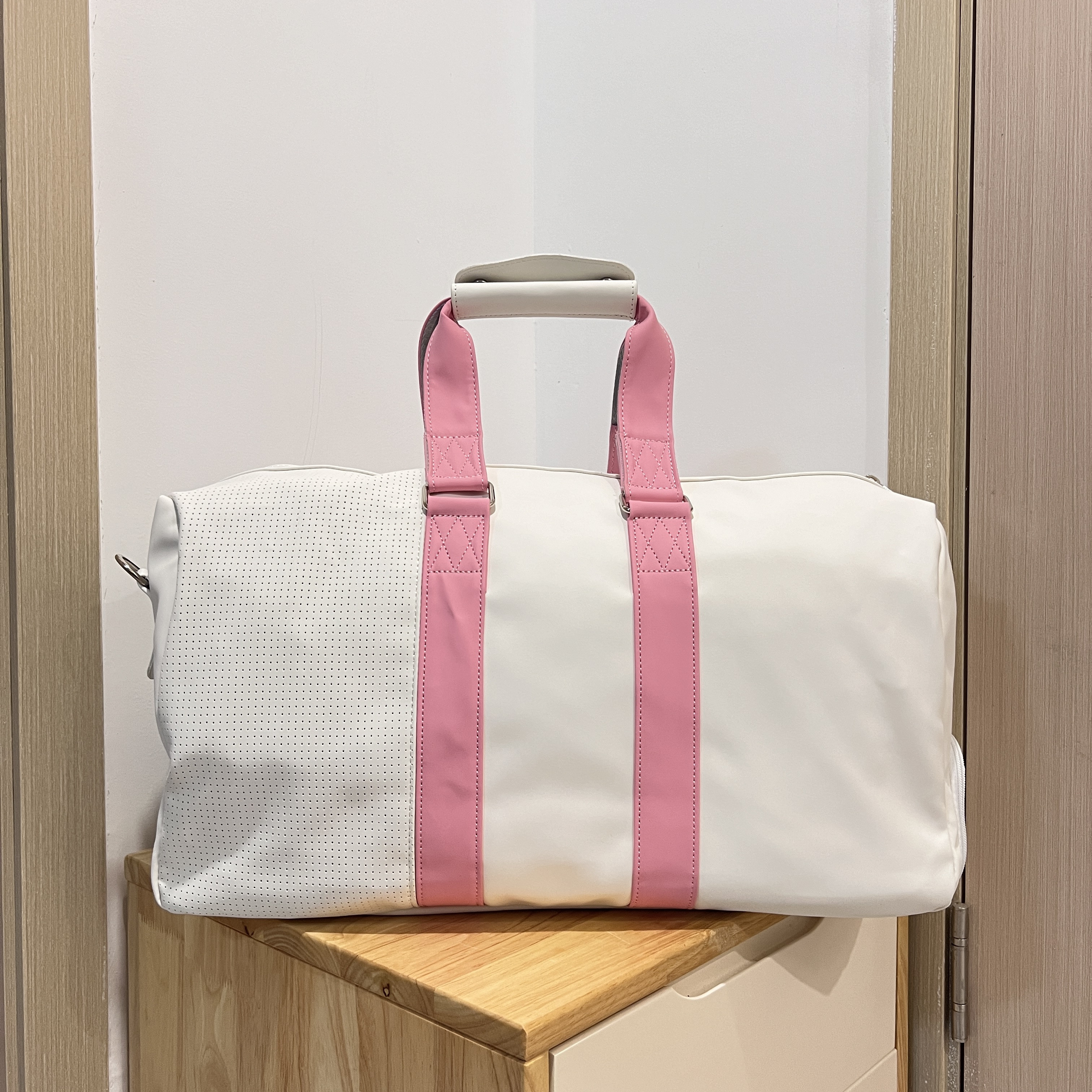 TITLESIT TAYLORMADE G/FORE GOLF BAG