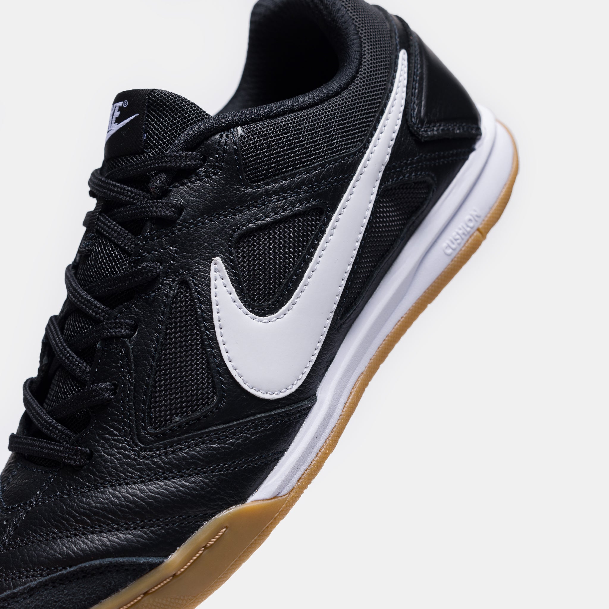 Gato Sneaker in Black/White/Gum Light Brown