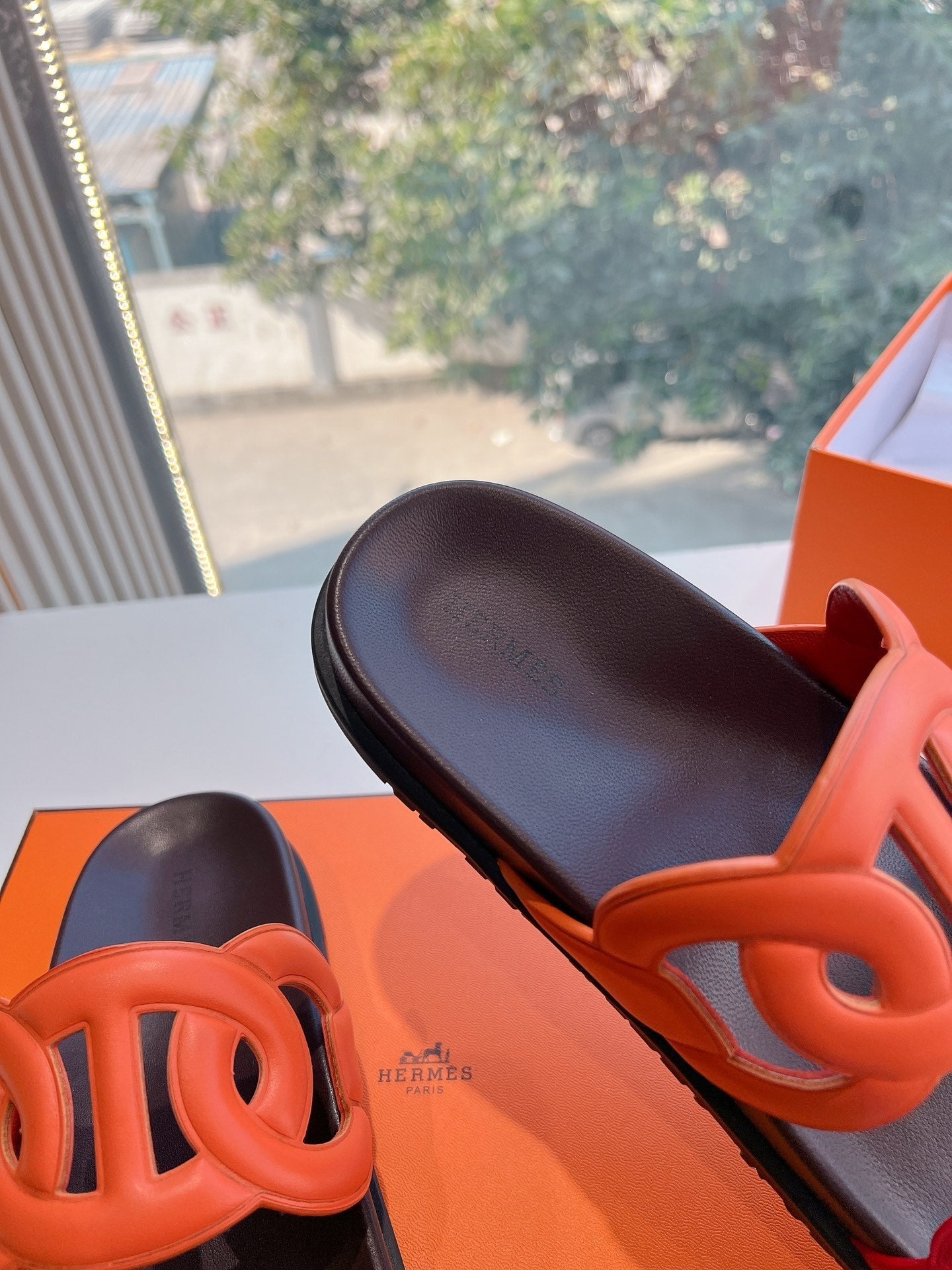 EXTRA SANDAL IN CHERRY RED MIX FIRE ORANGE CALFSKIN、mysite、Cacoeks