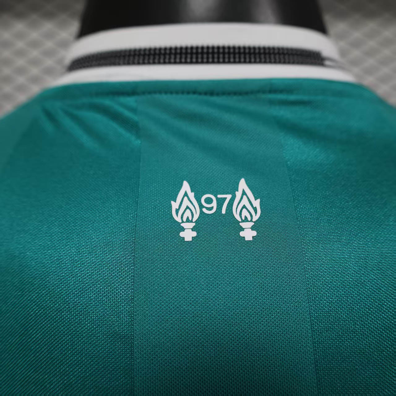 2025/2026 Player Version Liverpool Third Away Football Shirt 1:1 Thai Quality:football jersey mysite: unitedjerseyfootball 邓江浪:football