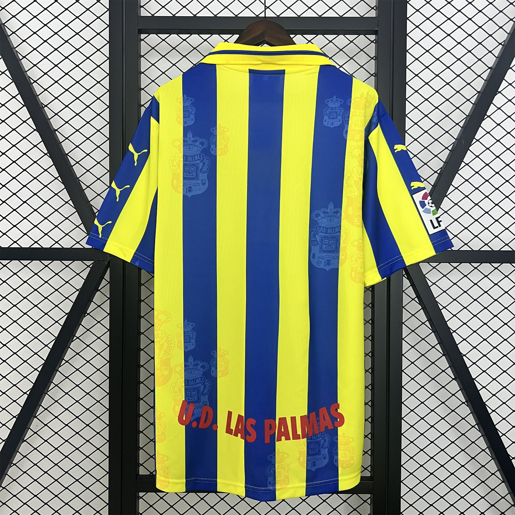 GlobeJersey-Retro Las Palmas 1997-98 Away Jersey