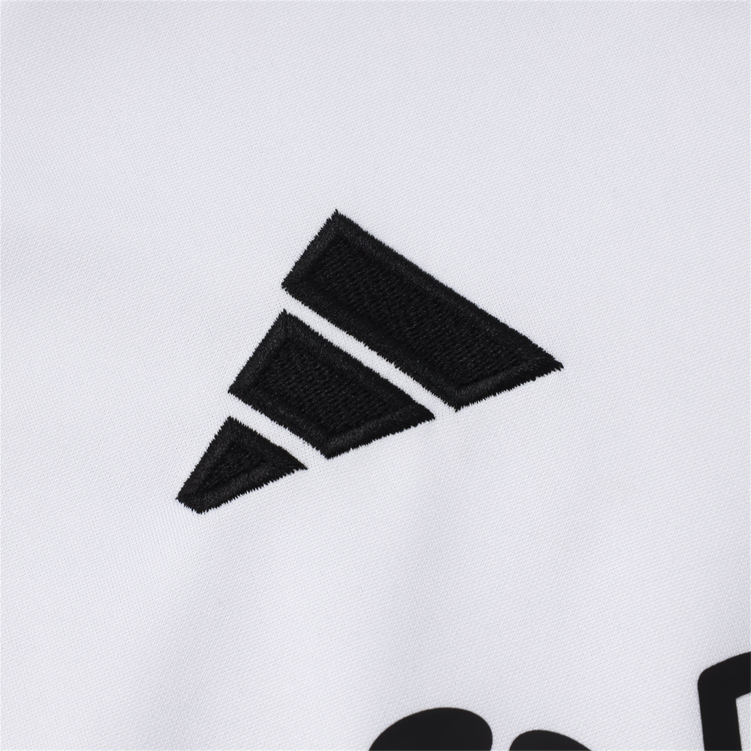 UltraTrikot-INT M.A.M 25-26 Long Sleeves Training Set - White Top & Black Pants