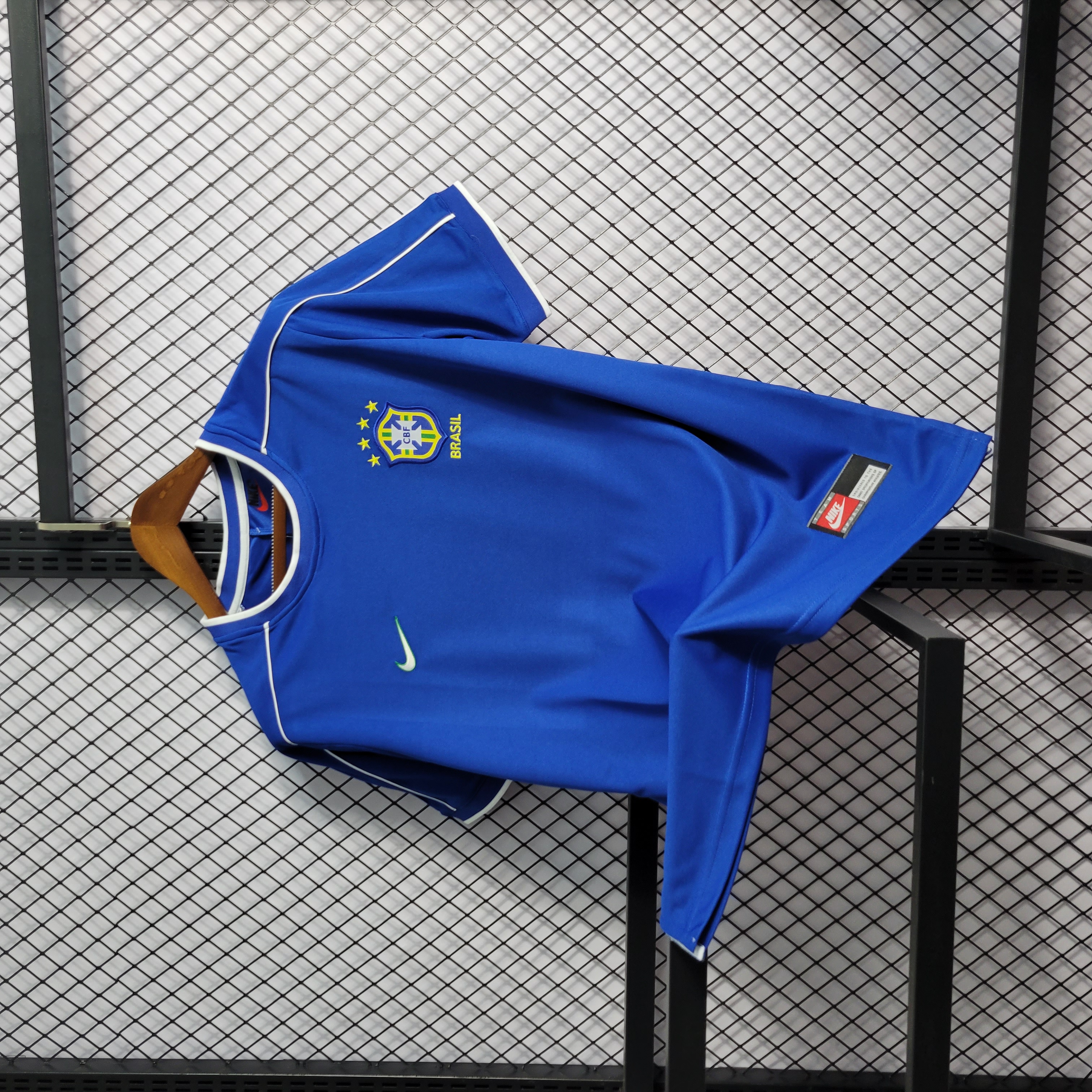 GlobeJersey-Retro Brazil 1998 Away Stadium Jersey